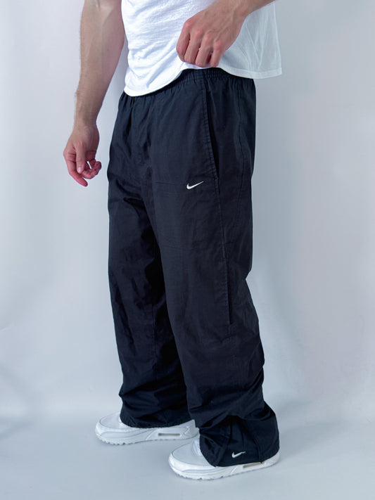 Nike Vintage Trackpants | M