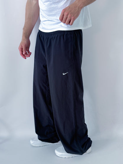 Nike Vintage Trackpants | L