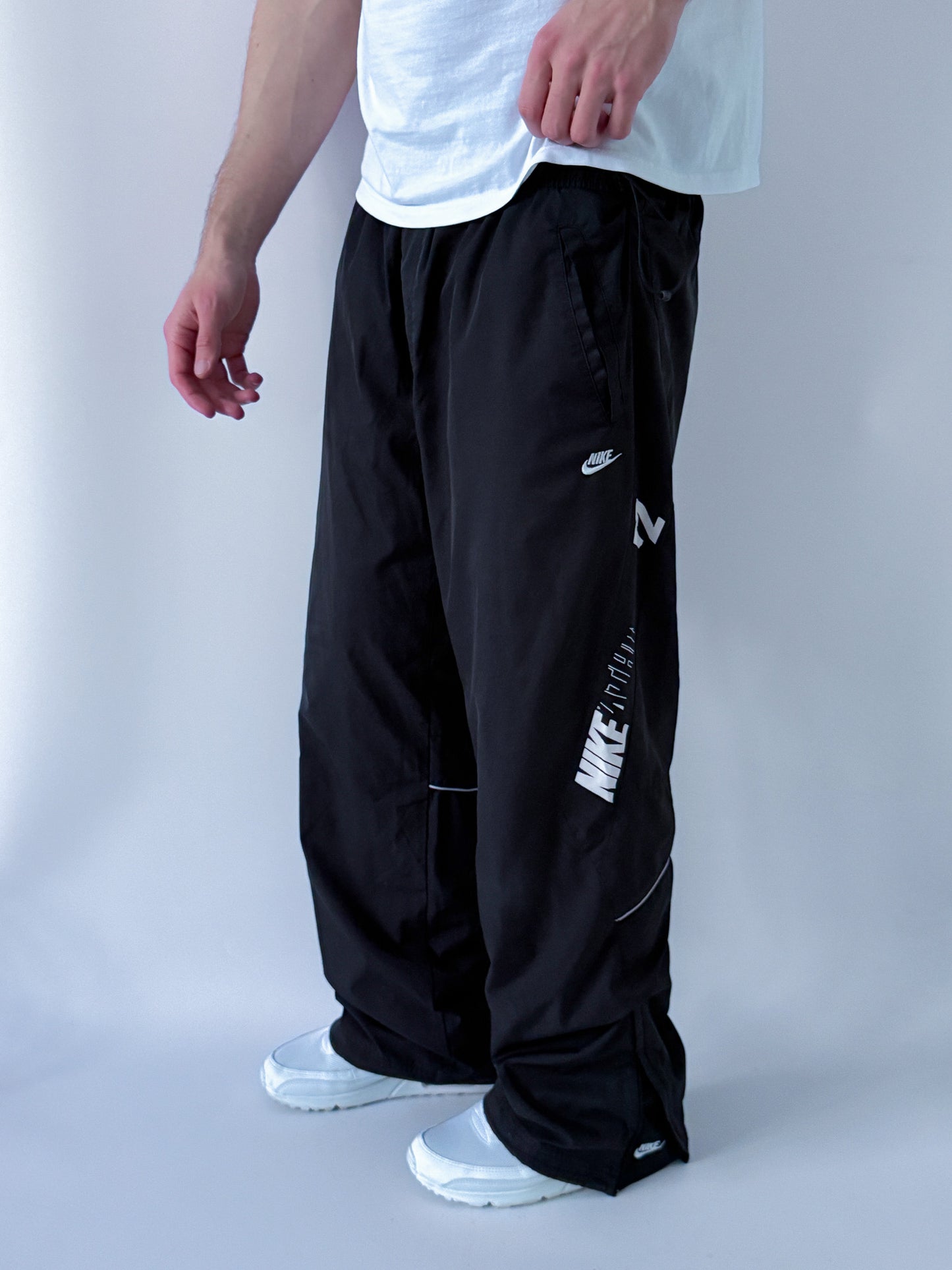 Nike Vintage Trackpants | L