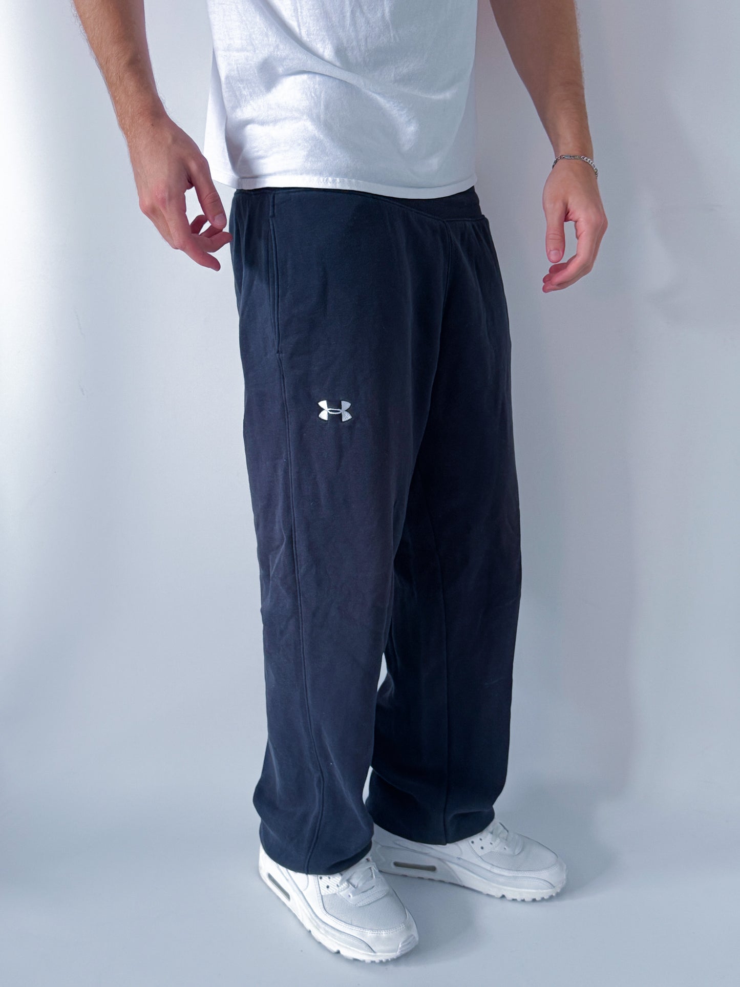 Under Armour Vintage Trackpants | M