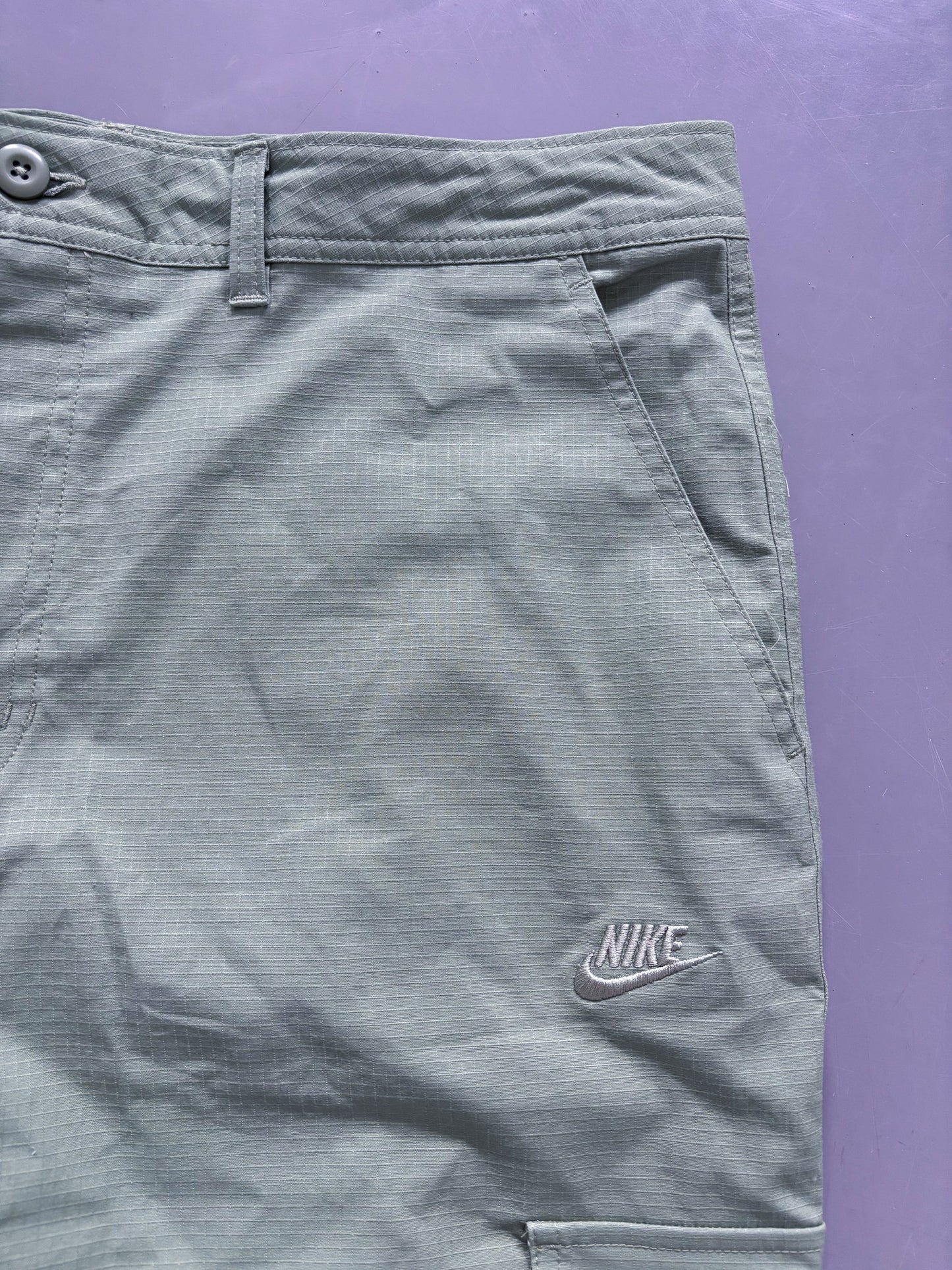 Nike Vintage Cargo Pants | XL