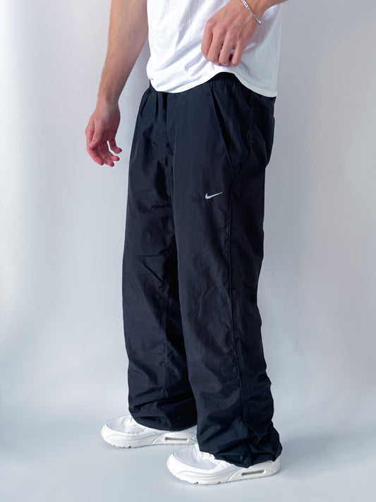 Nike Vintage Trackpants | M