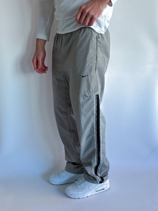 Nike Vintage Trackpants | M