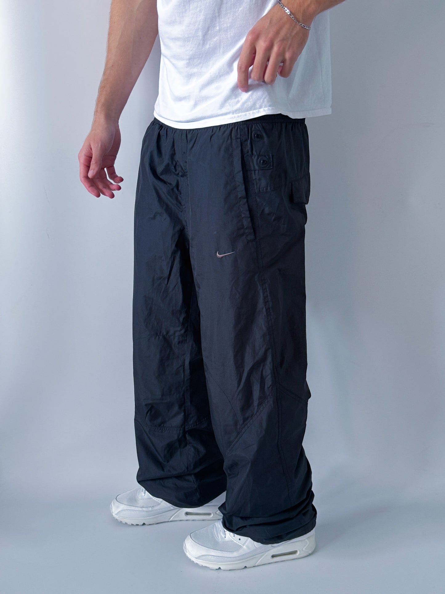 Nike Vintage Trackpants | L