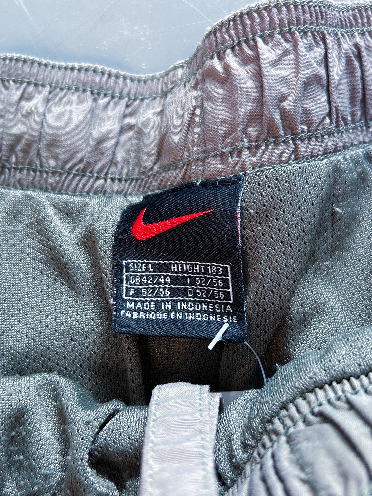 Nike Vintage Trackpants | L