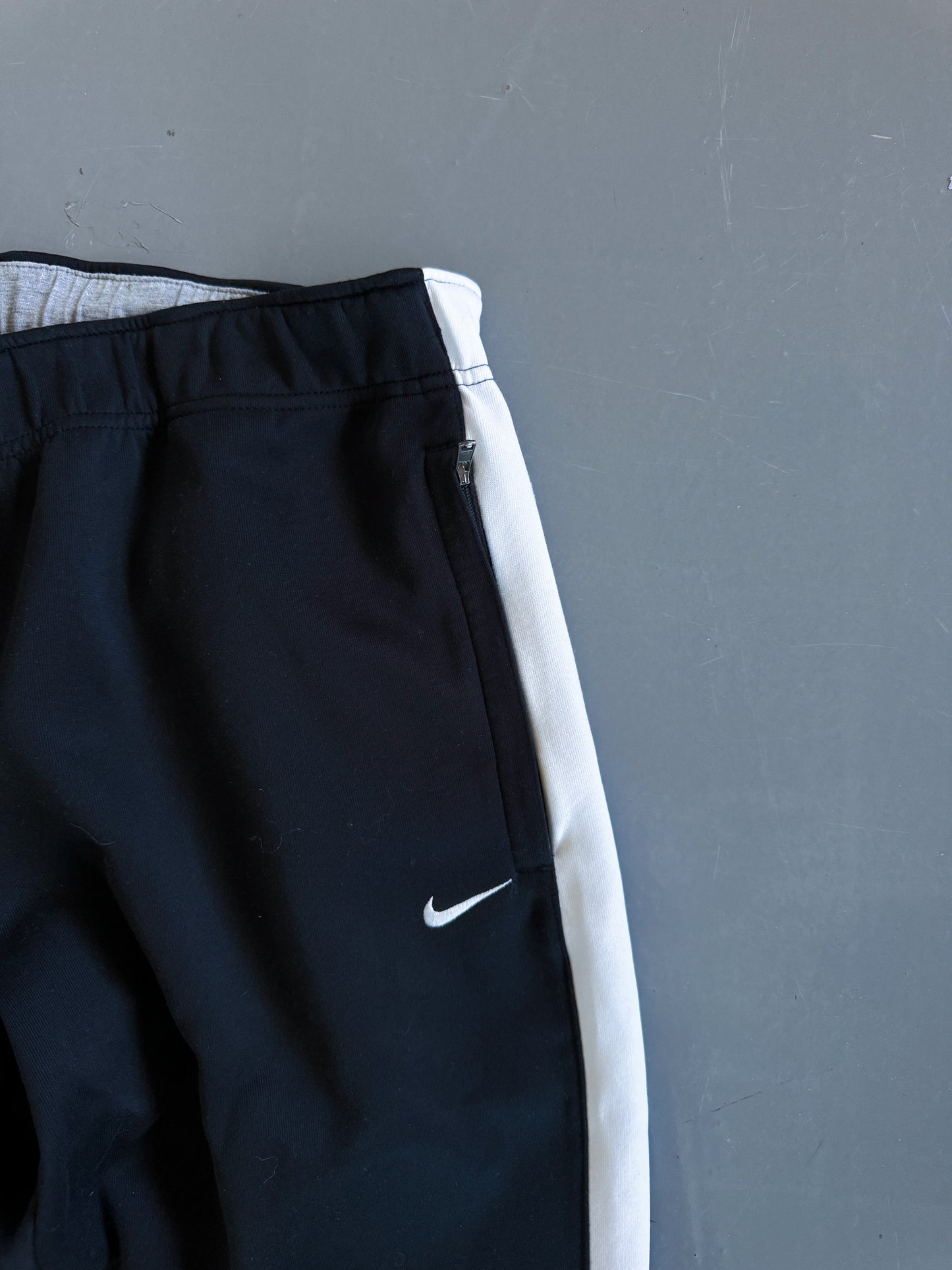 Nike Vintage Trackpants | M