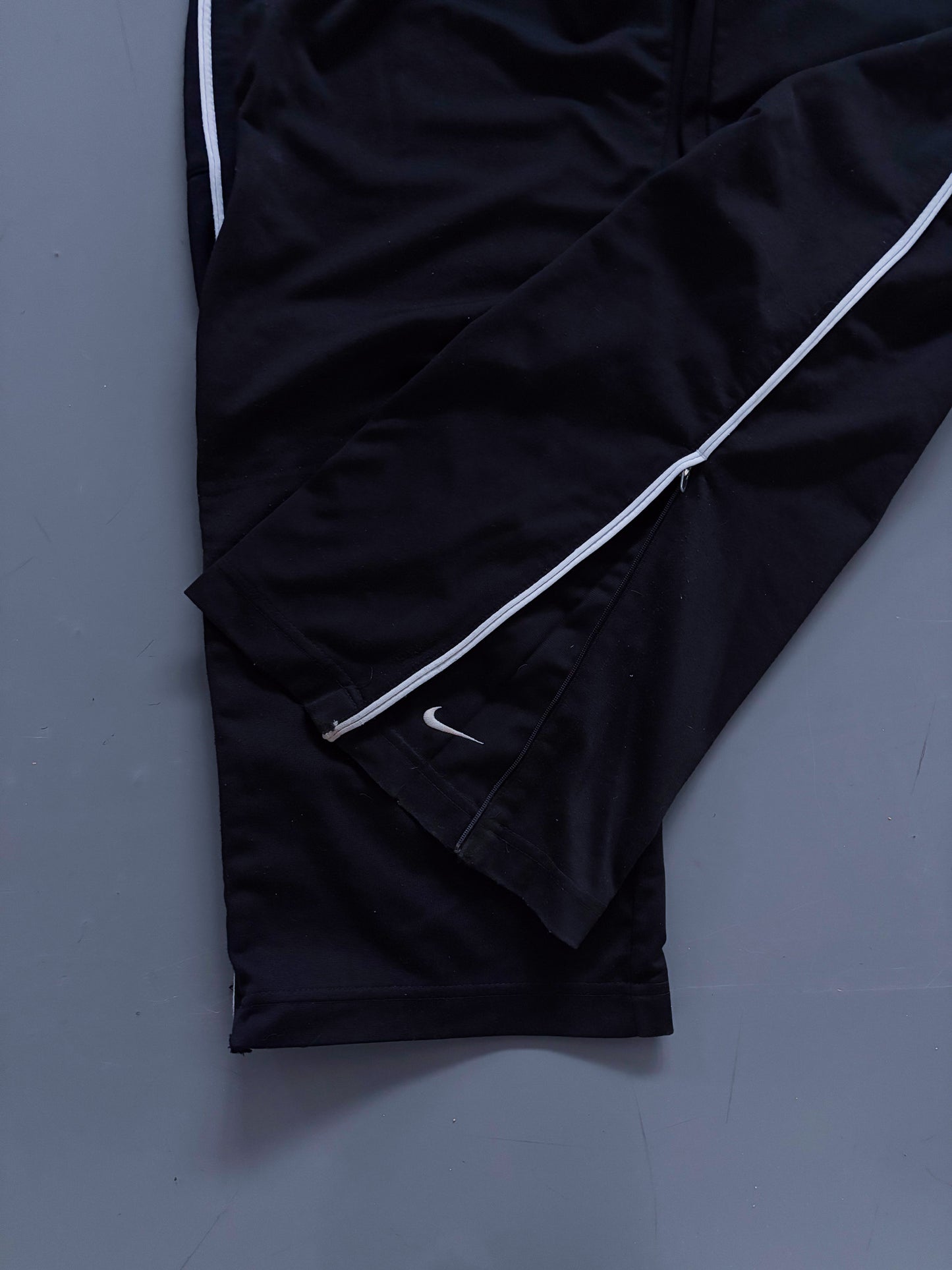 Nike Vintage *PREMIUM* Trackpants | M