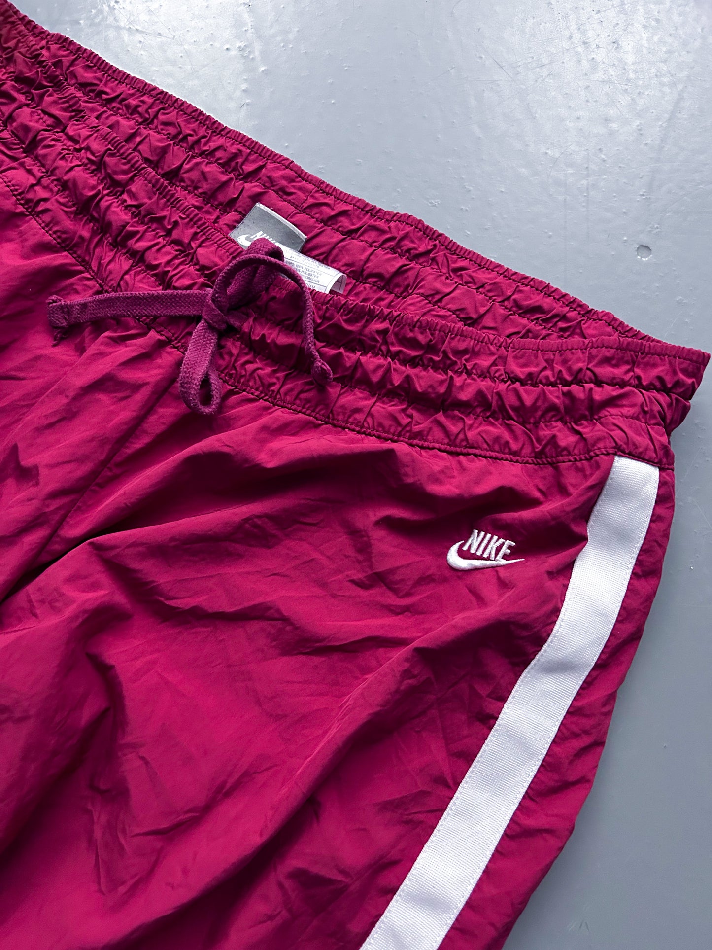 Nike Vintage Trackpants | L