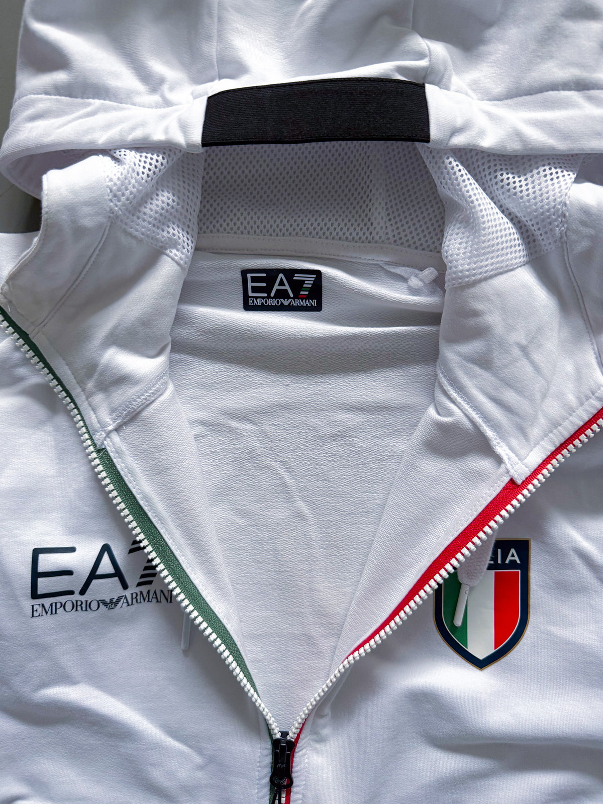 Emporio Armani x ITALIA Vintage Trackjacket | L