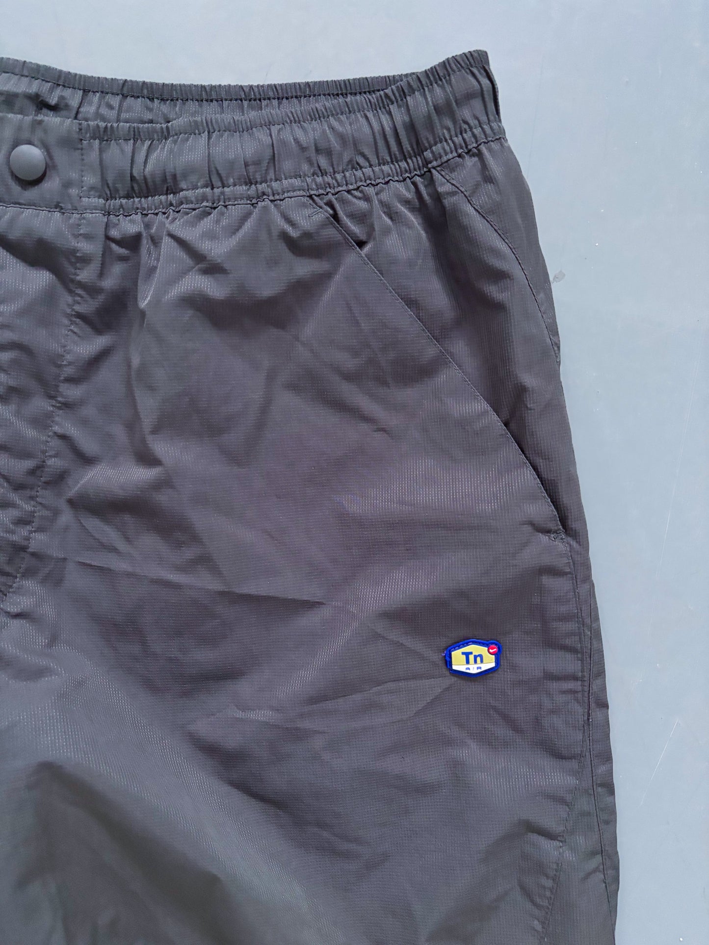 Nike Vintage *TN* Trackpants | L