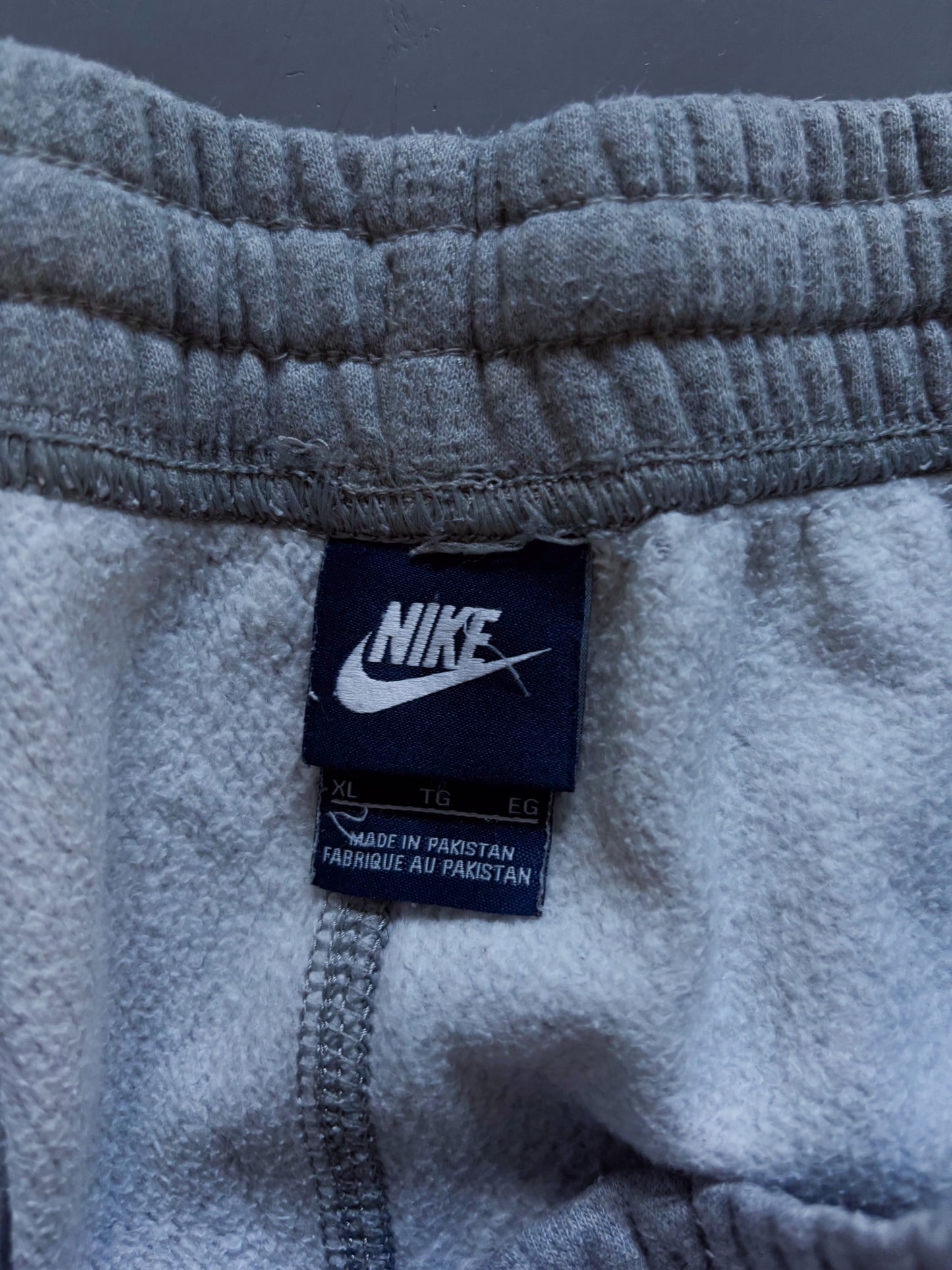 Nike Vintage Sweatpants | XL