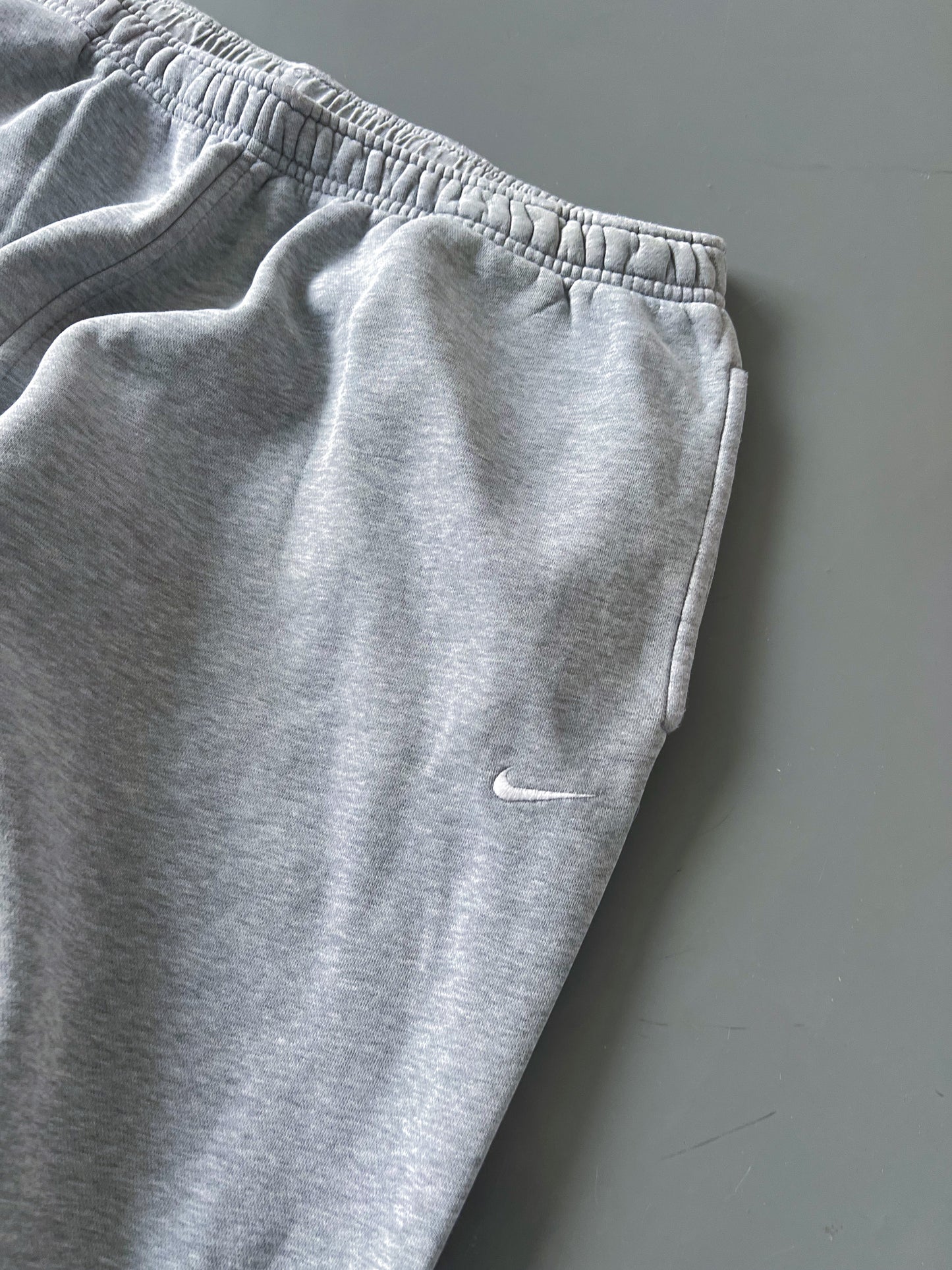 Nike Vintage Sweatpants | XL