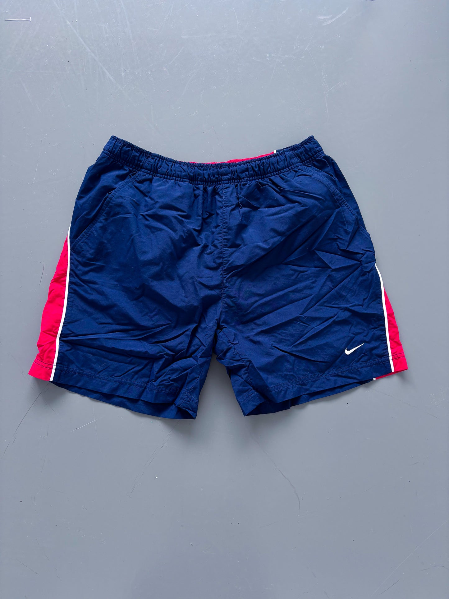Nike Vintage Shorts | L