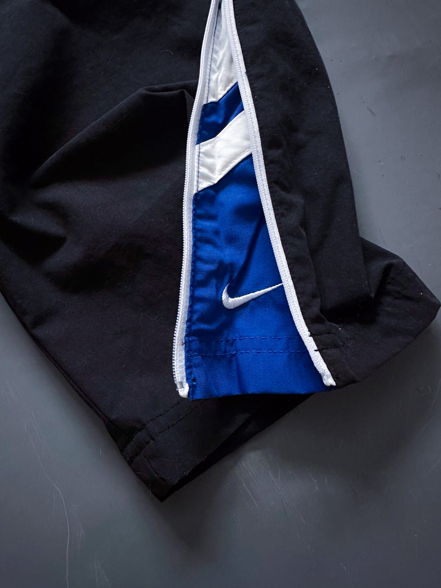Nike Vintage Trackpants | M