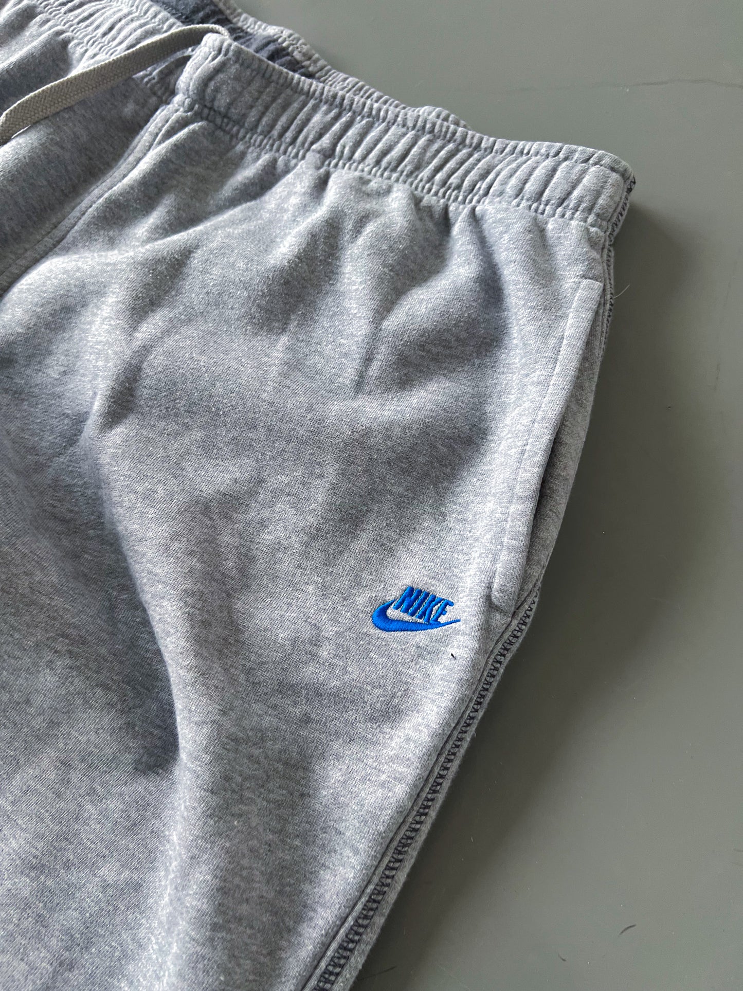 Nike Vintage Sweatpants | XL