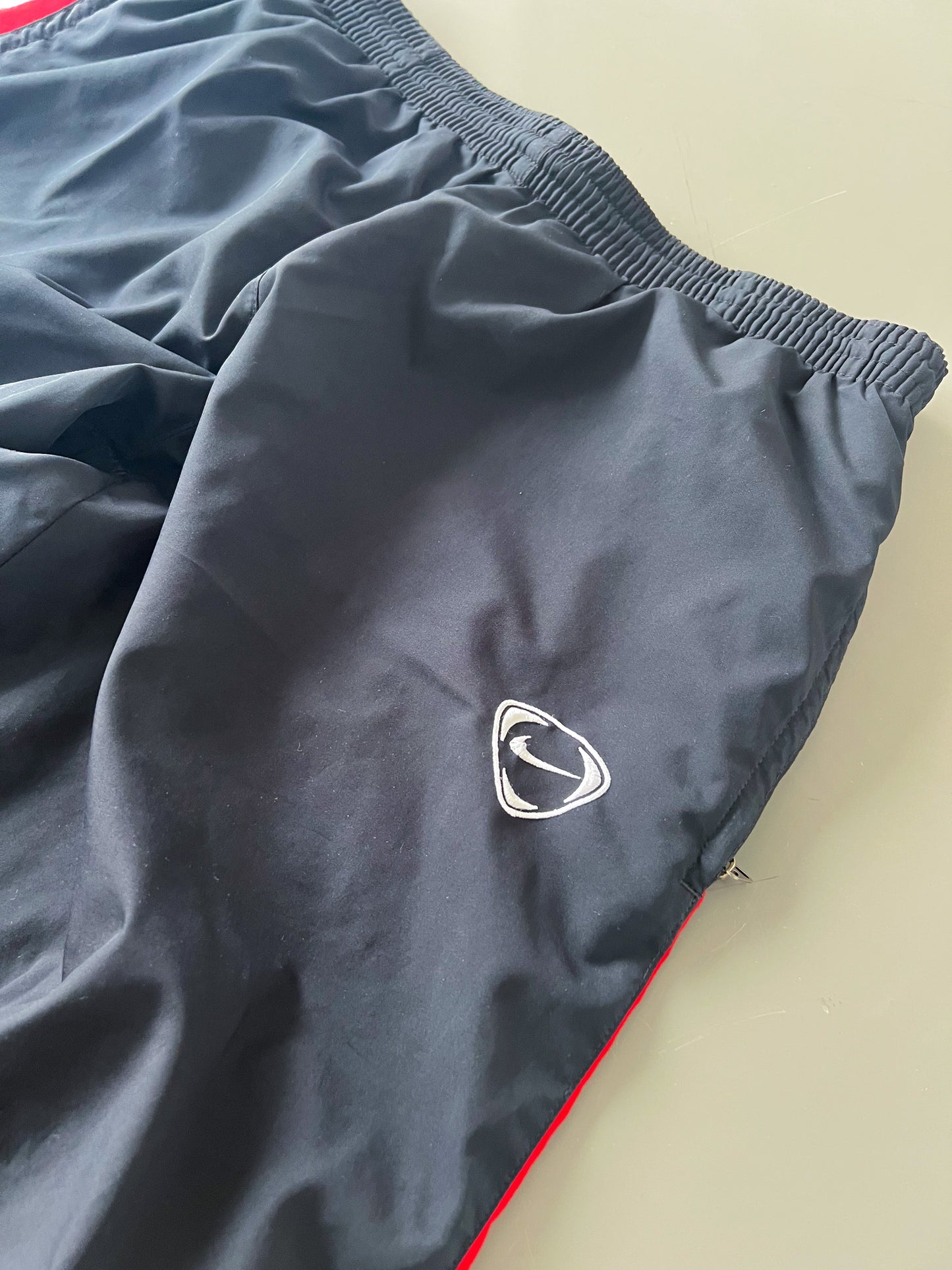 Nike Vintage Trackpants | L
