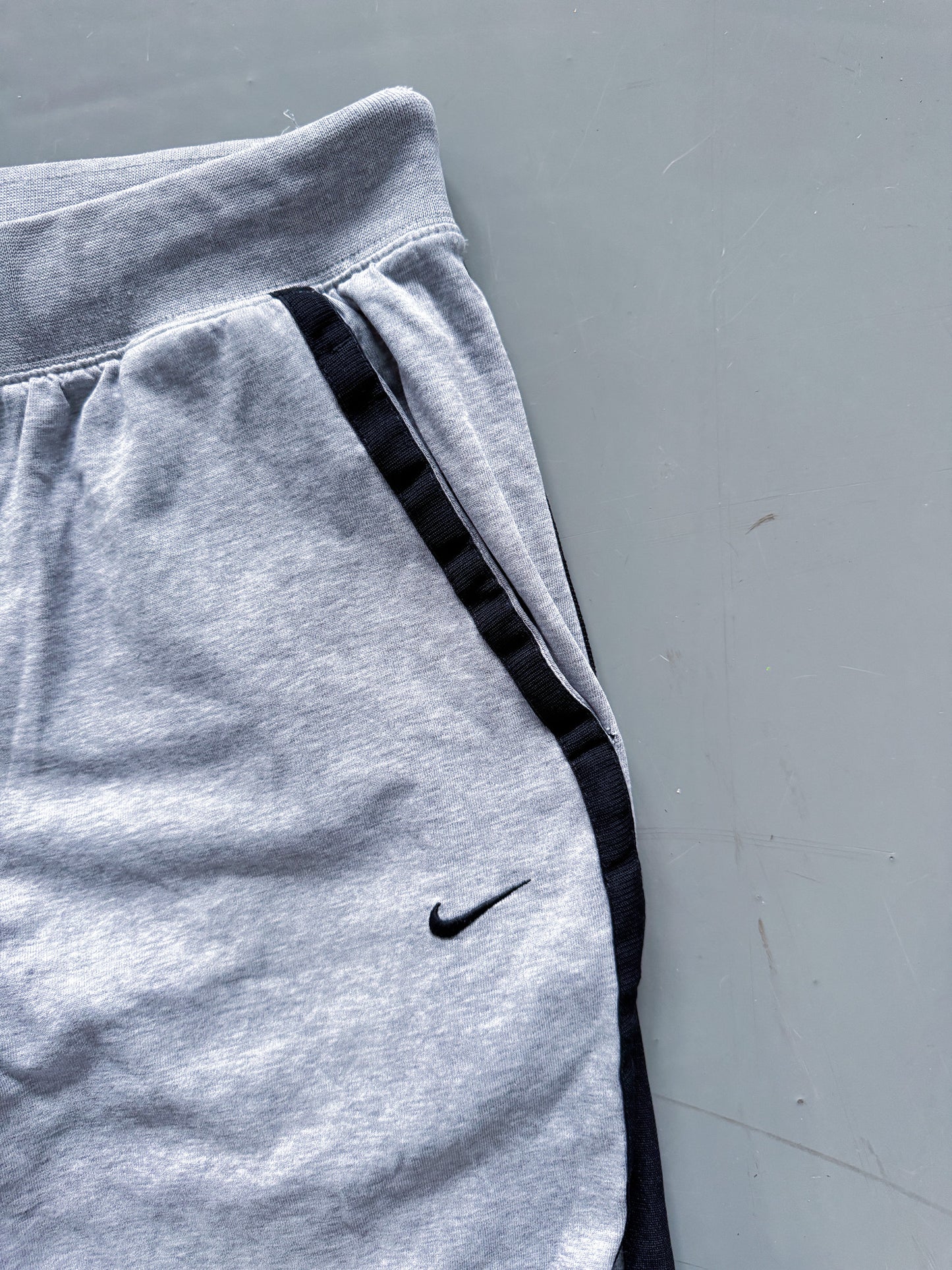 Nike Vintage Sweatpants | S