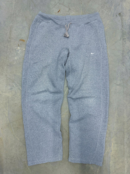 Nike Vintage Open Leg Sweatpants | L