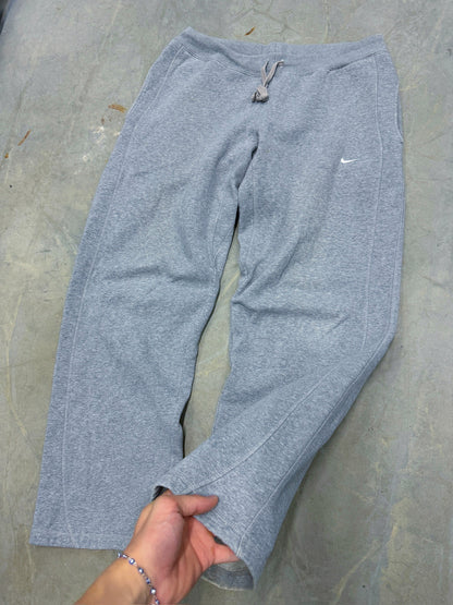 Nike Vintage Open Leg Sweatpants | L
