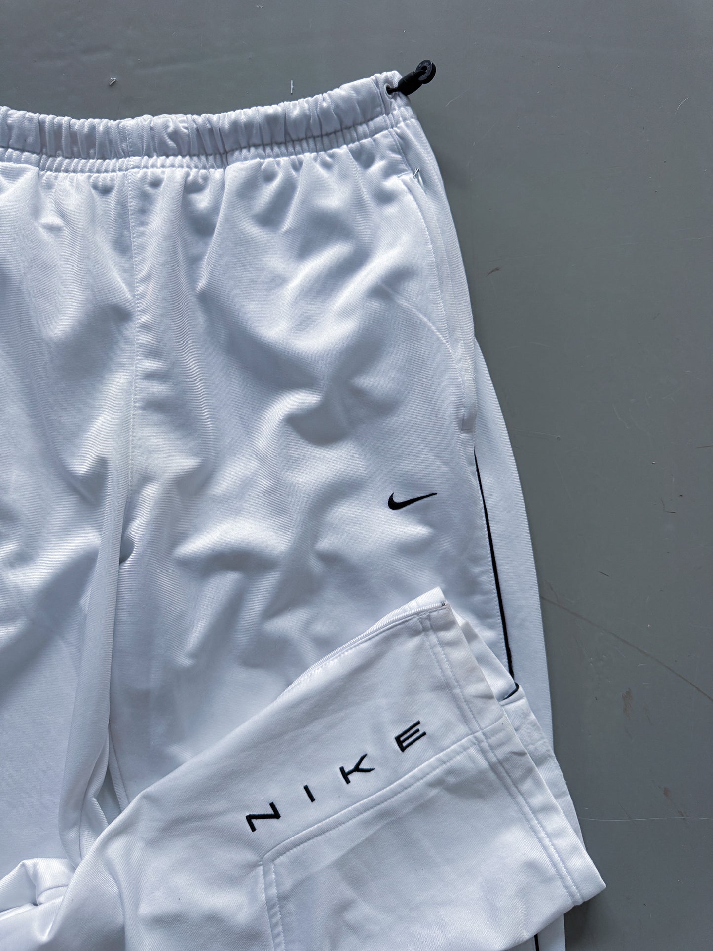 Nike Vintage Trackpants | M
