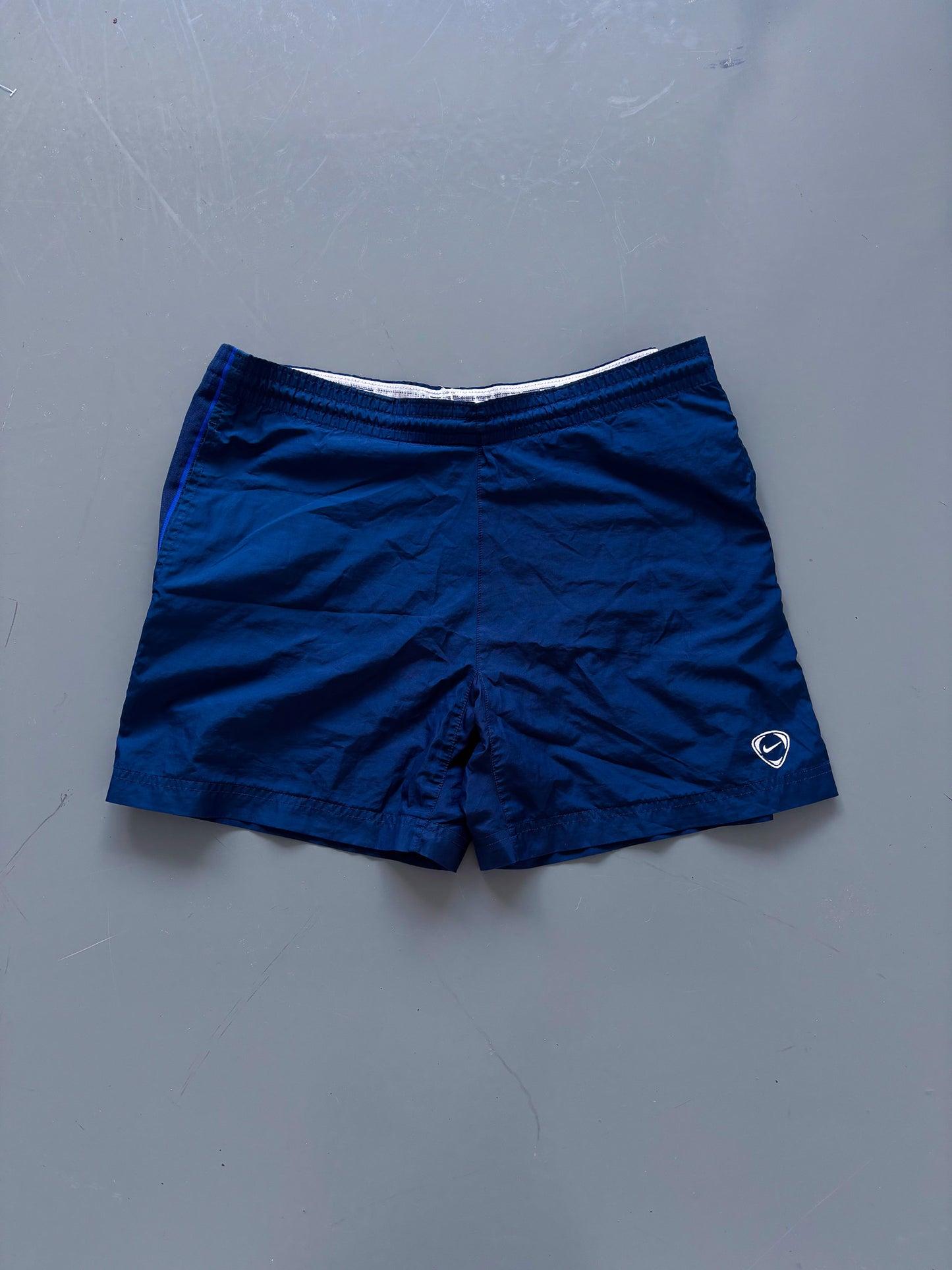 Nike Vintage Shorts | XL