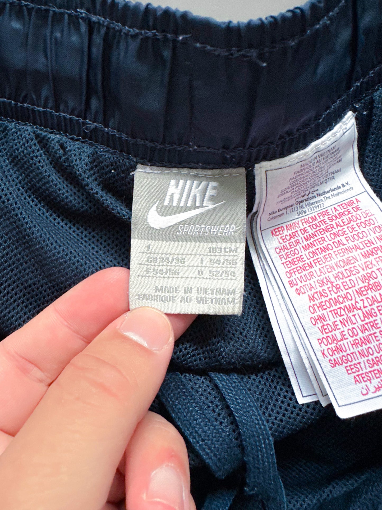 Nike Vintage *Premium* Trackpants | L