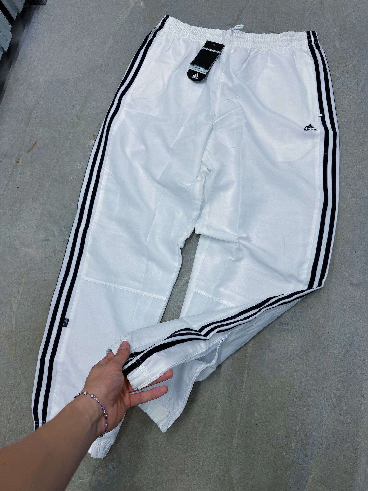 Adidas Vintage *Deadstock* Trackpants | XXL