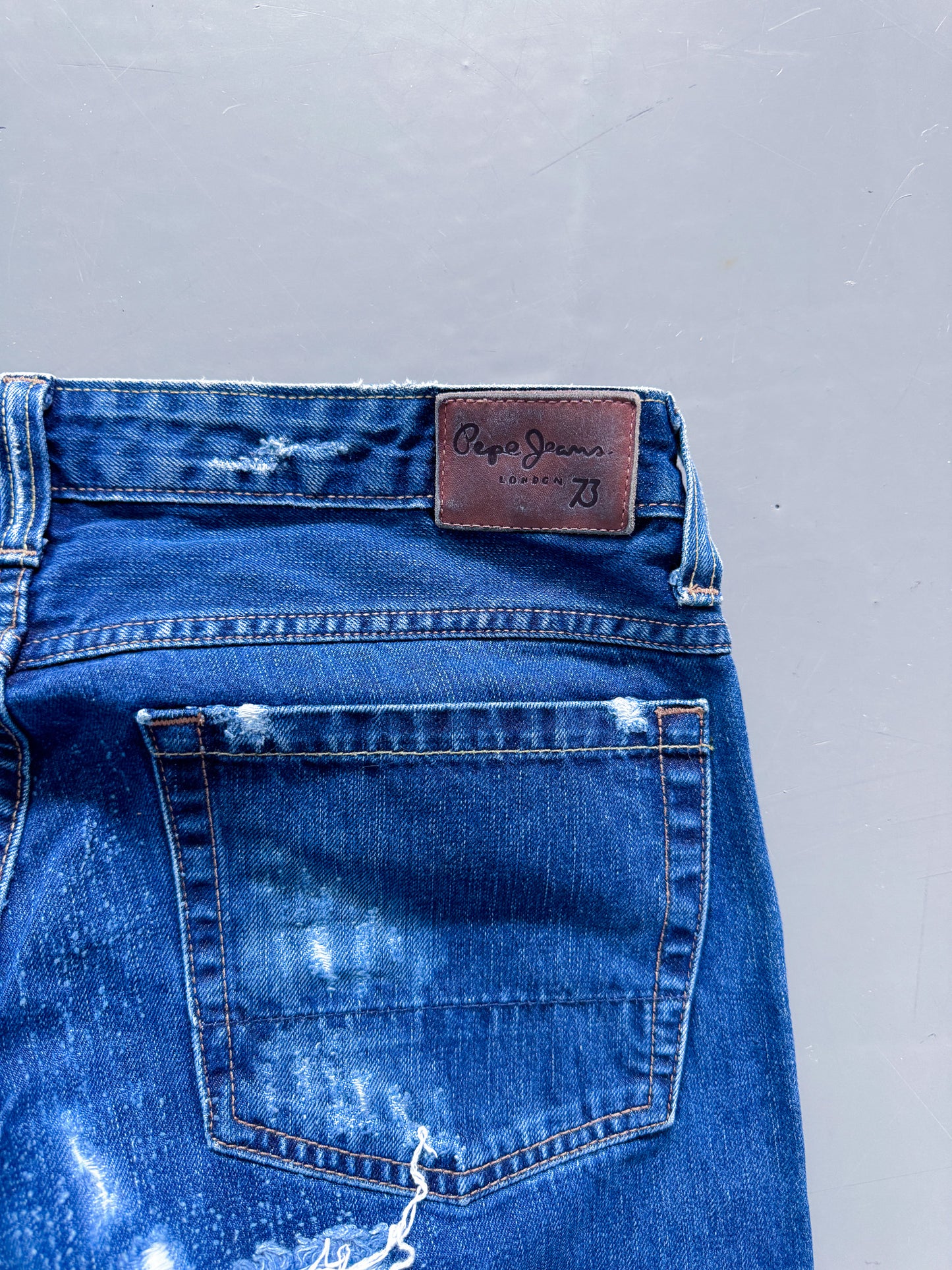 Pepe Jeans Y2k Vintage Straight-Fit Distressed Jeans | S