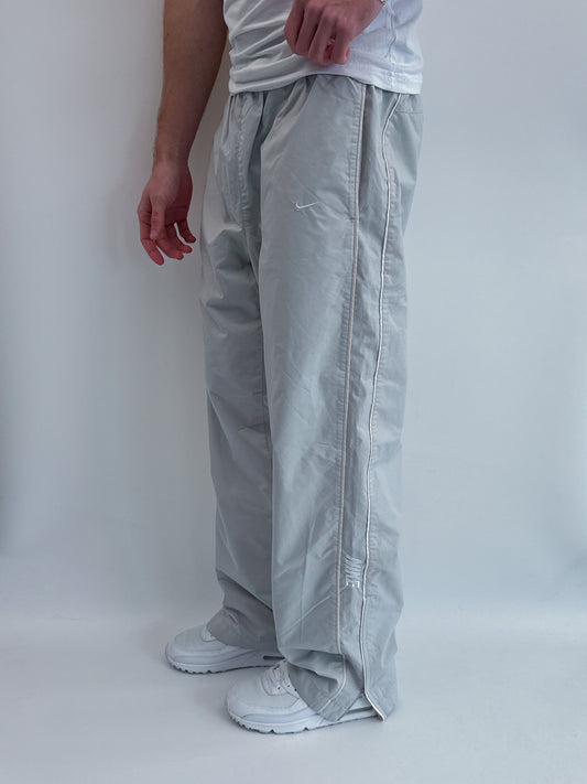 Nike Vintage Trackpants | L