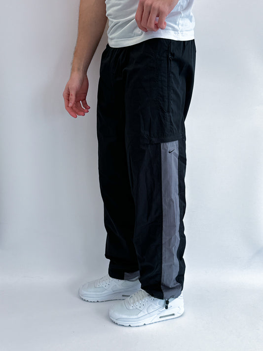 Nike Vintage Trackpants | M