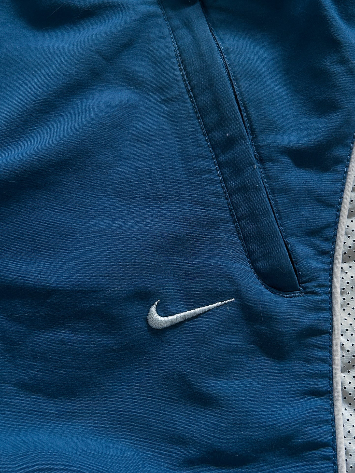 Vintage Nike Shorts | L