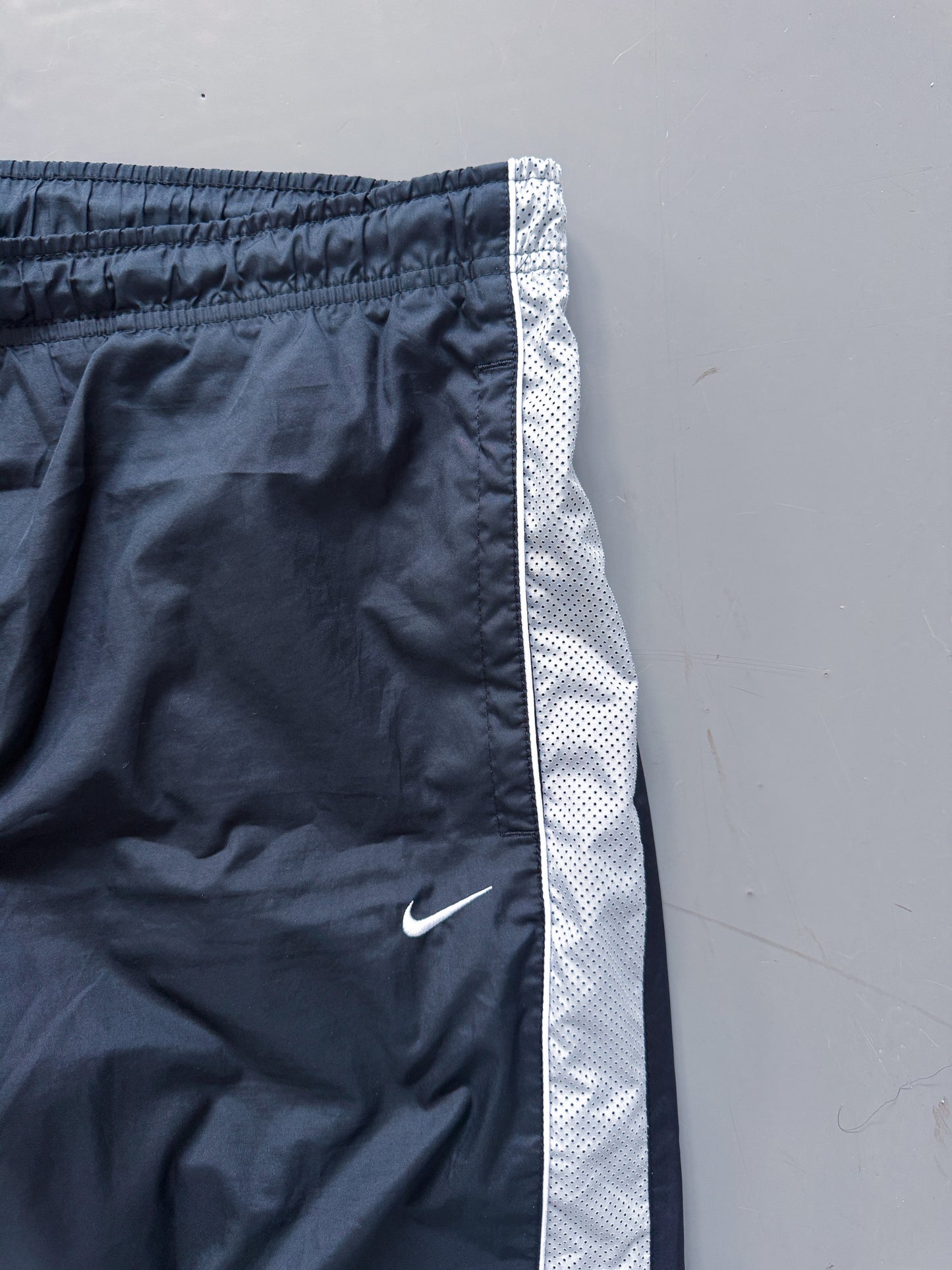 Nike Vintage Trackpants | M