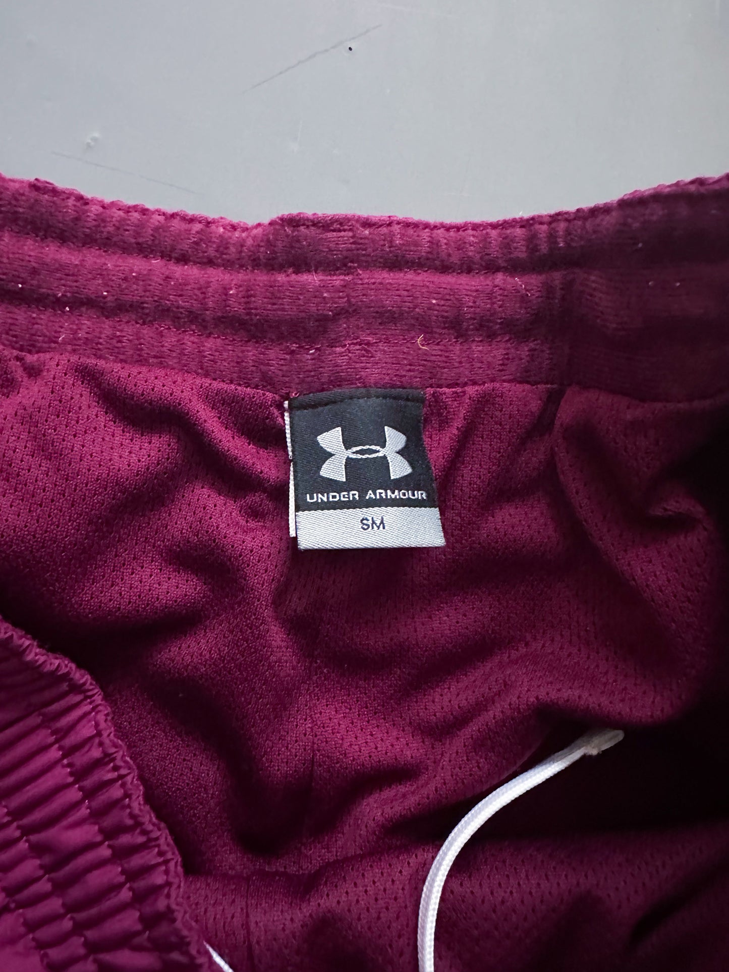 Under Armour Vintage *PREMIUM* Trackpants | M