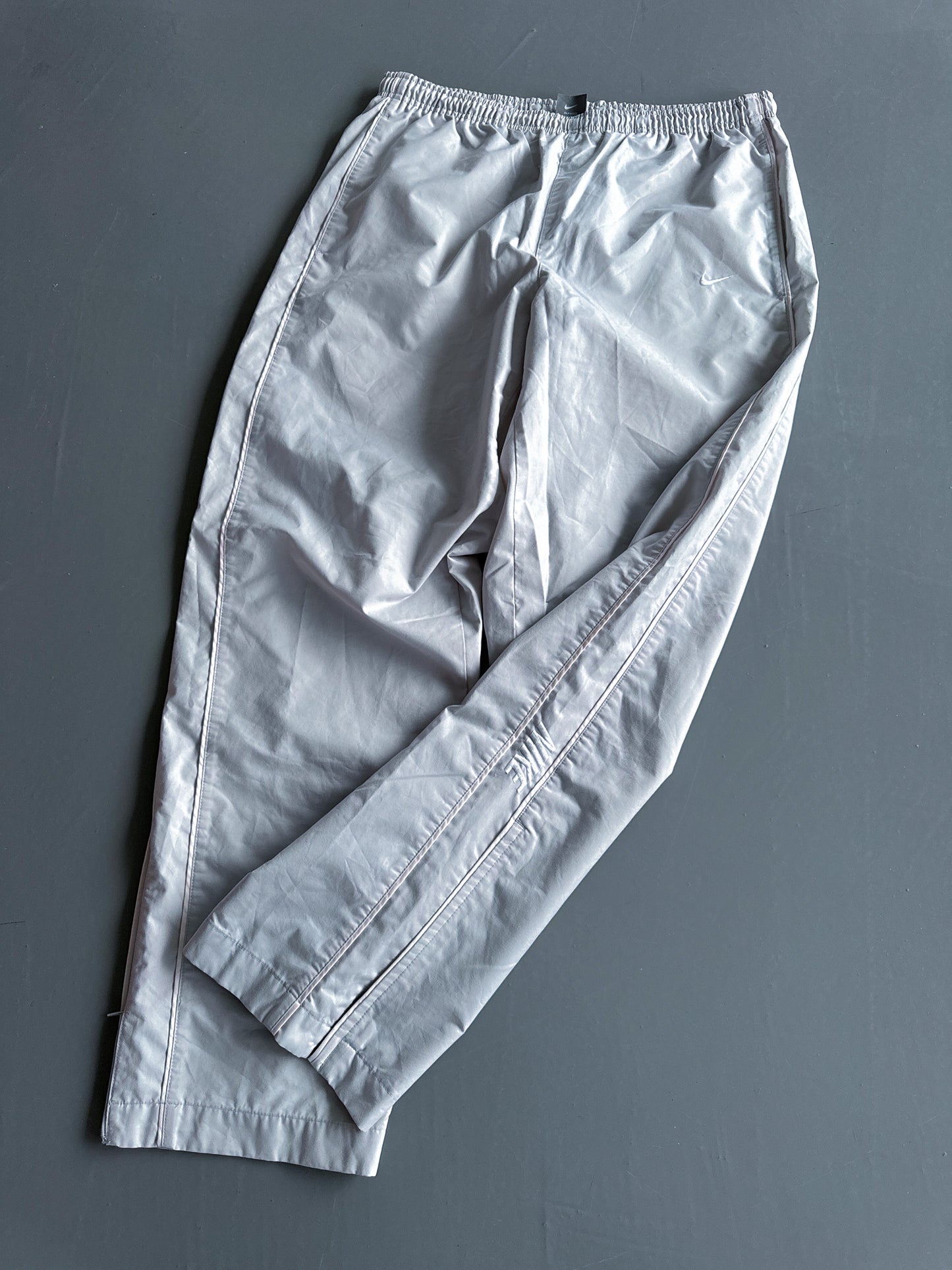 Nike Vintage Trackpants | L