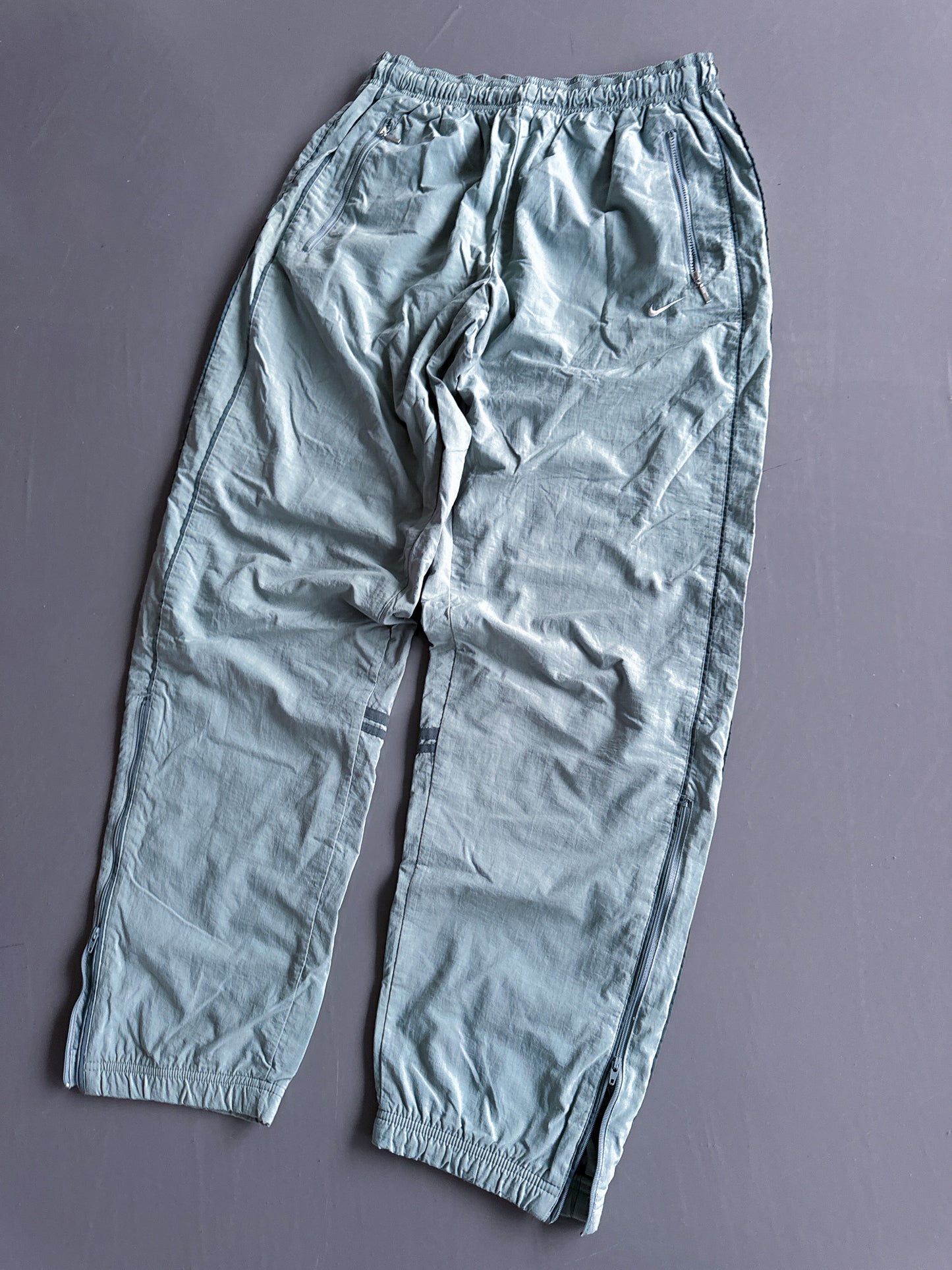 Nike Vintage Trackpants | L