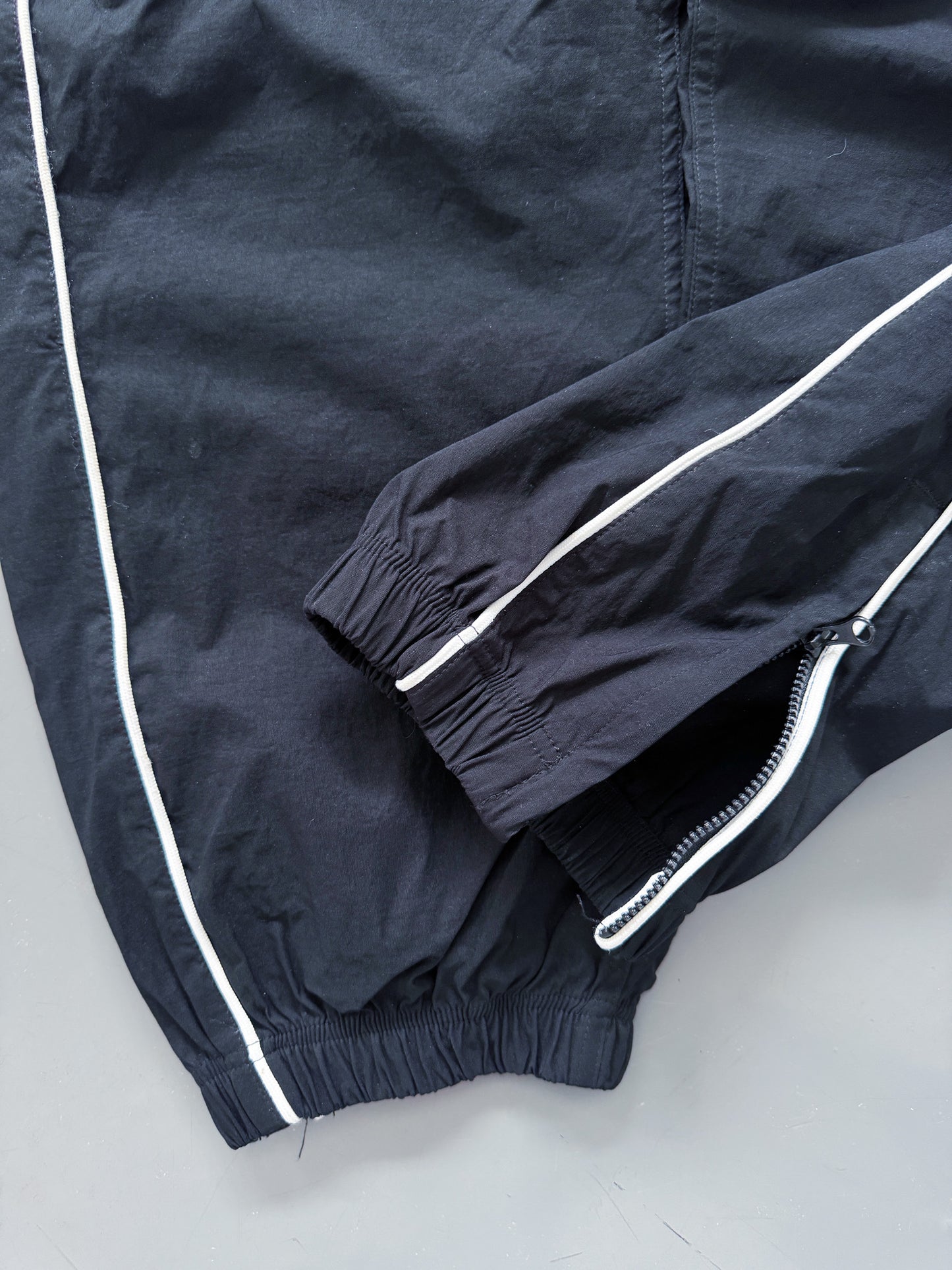 Nike Vintage Trackpants | L