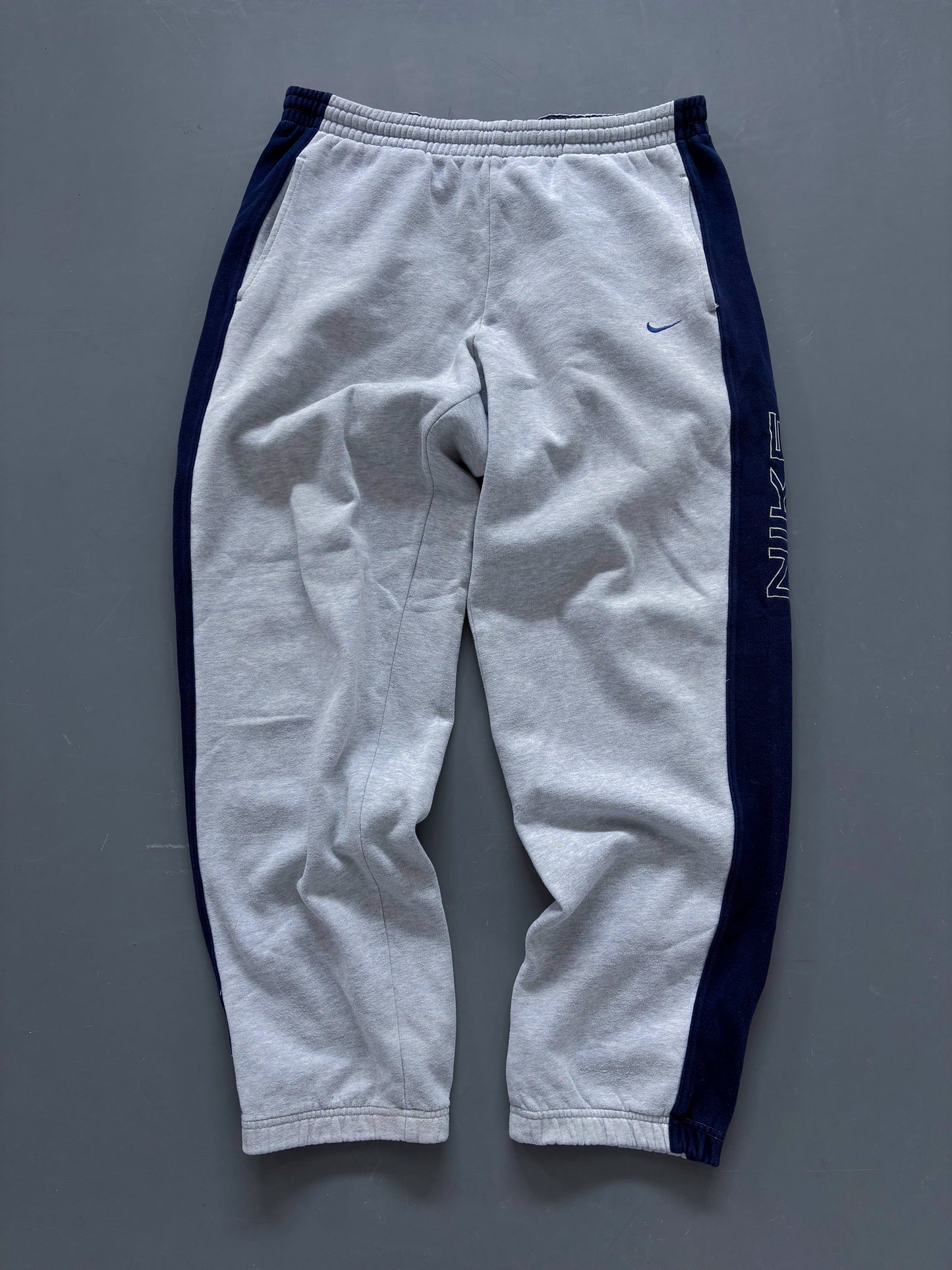 Nike Vintage Sweatpants | M