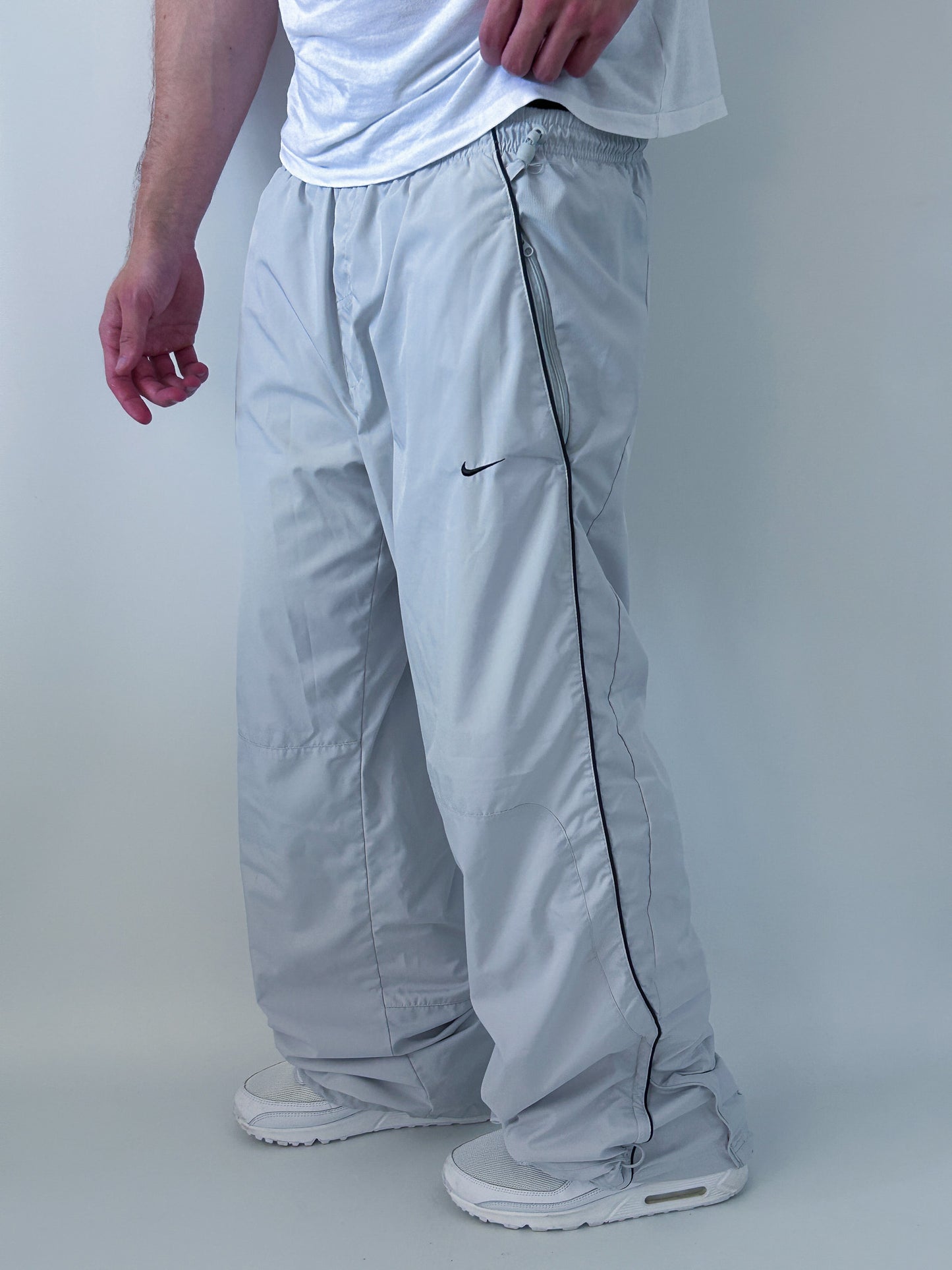 Nike Vintage Trackpants | L