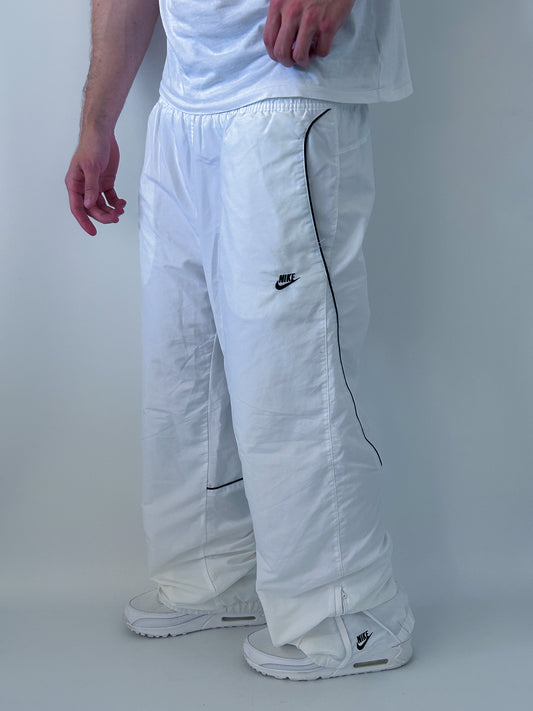 Nike Vintage Trackpants | L