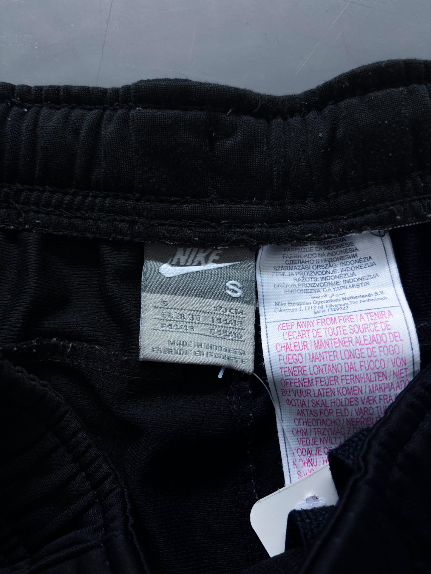 Nike Vintage Trackpants | S