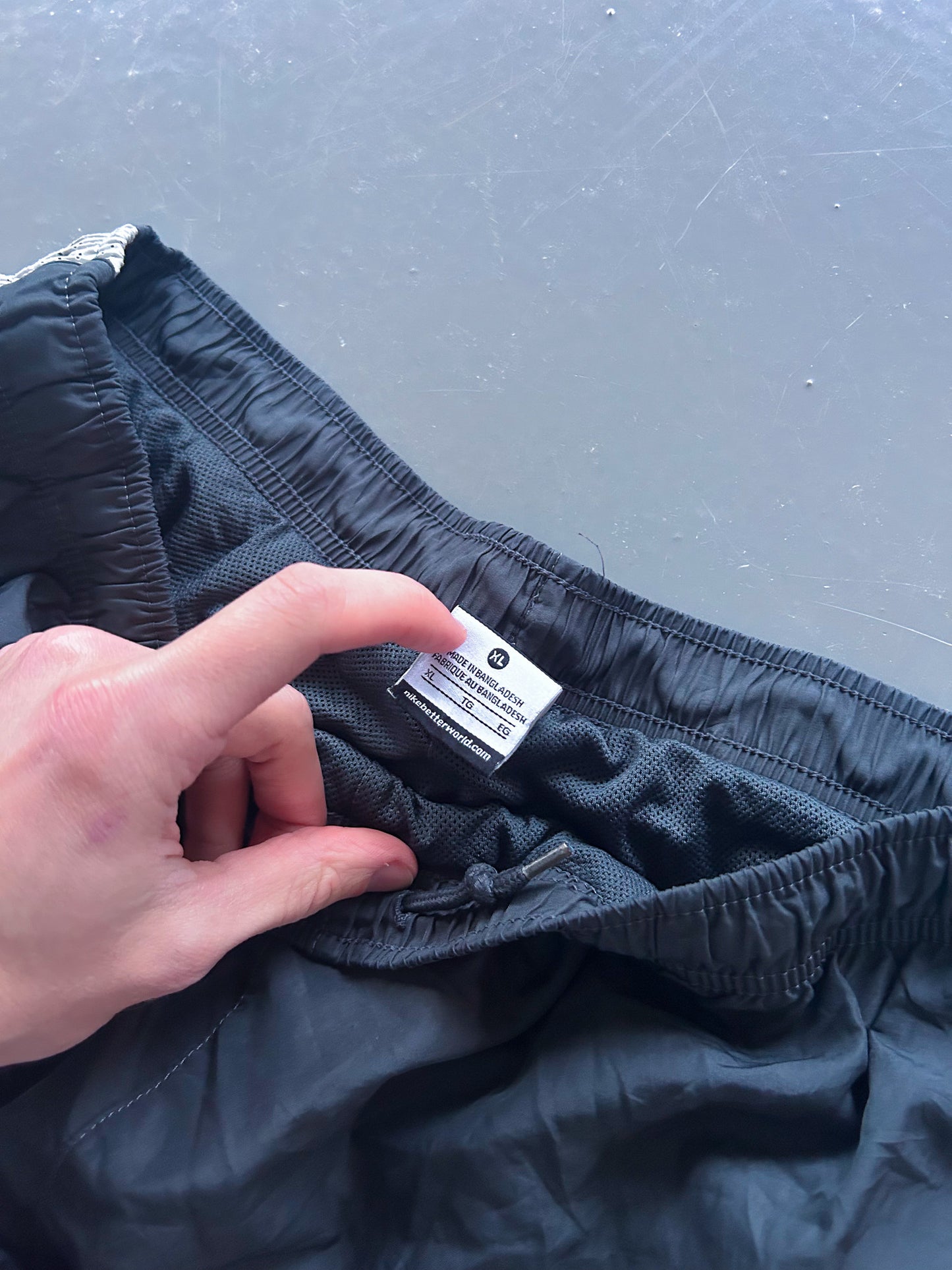 Nike Vintage Trackpants | L