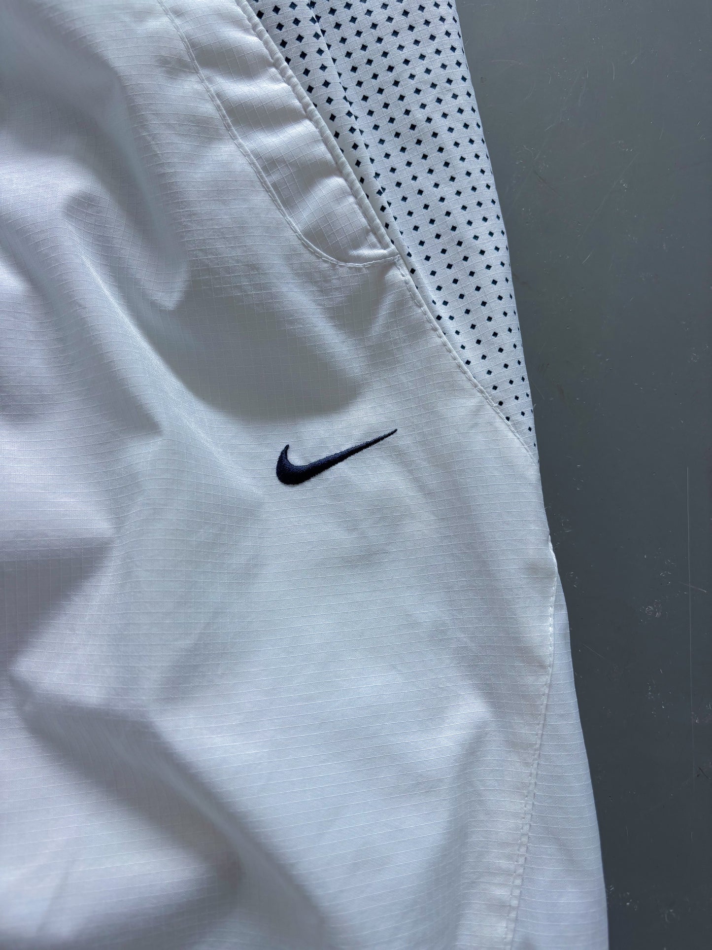 Nike Vintage *PREMIUM* Trackpants | L