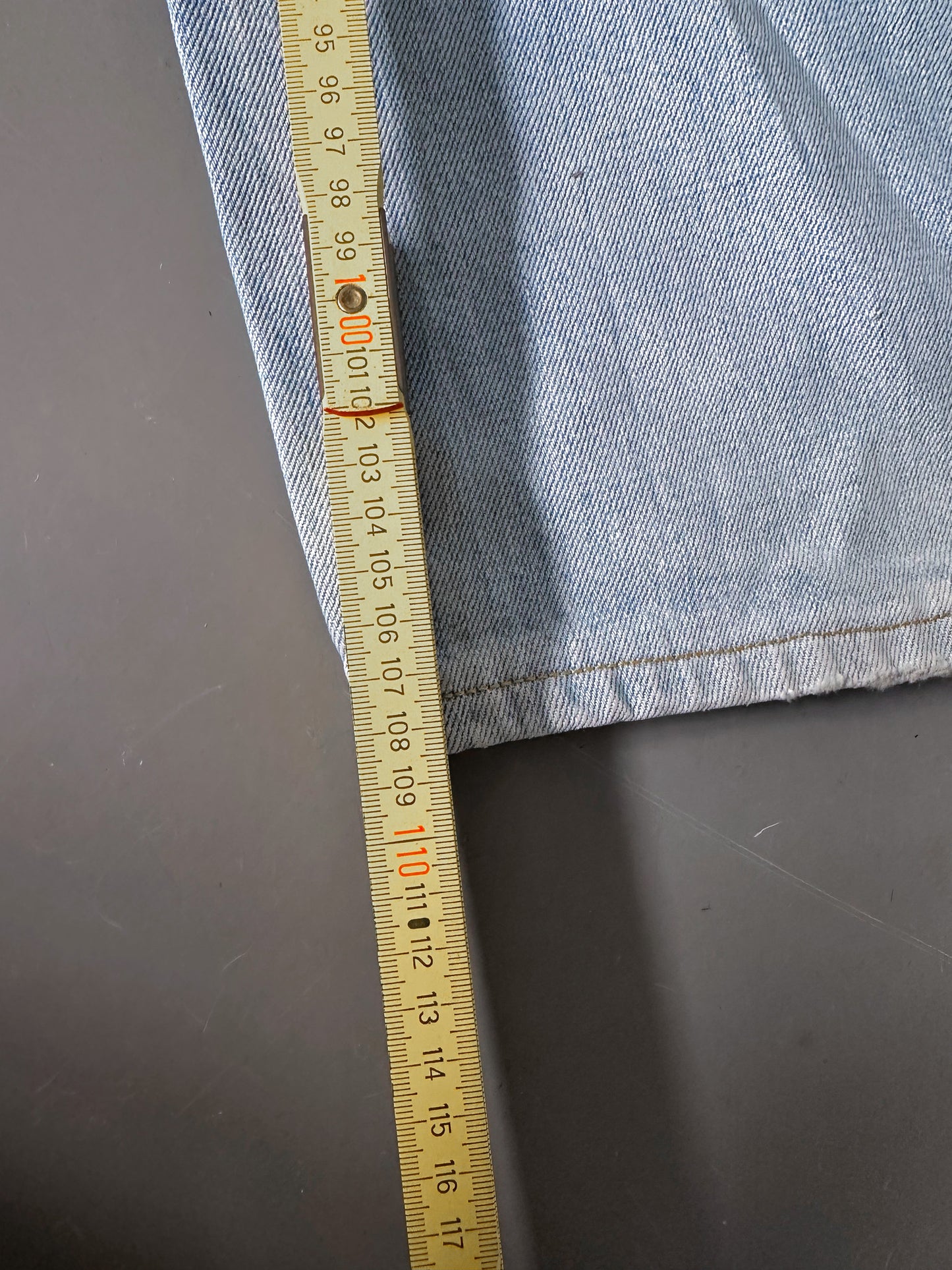 Vintage Levis Baggy Jeans | L