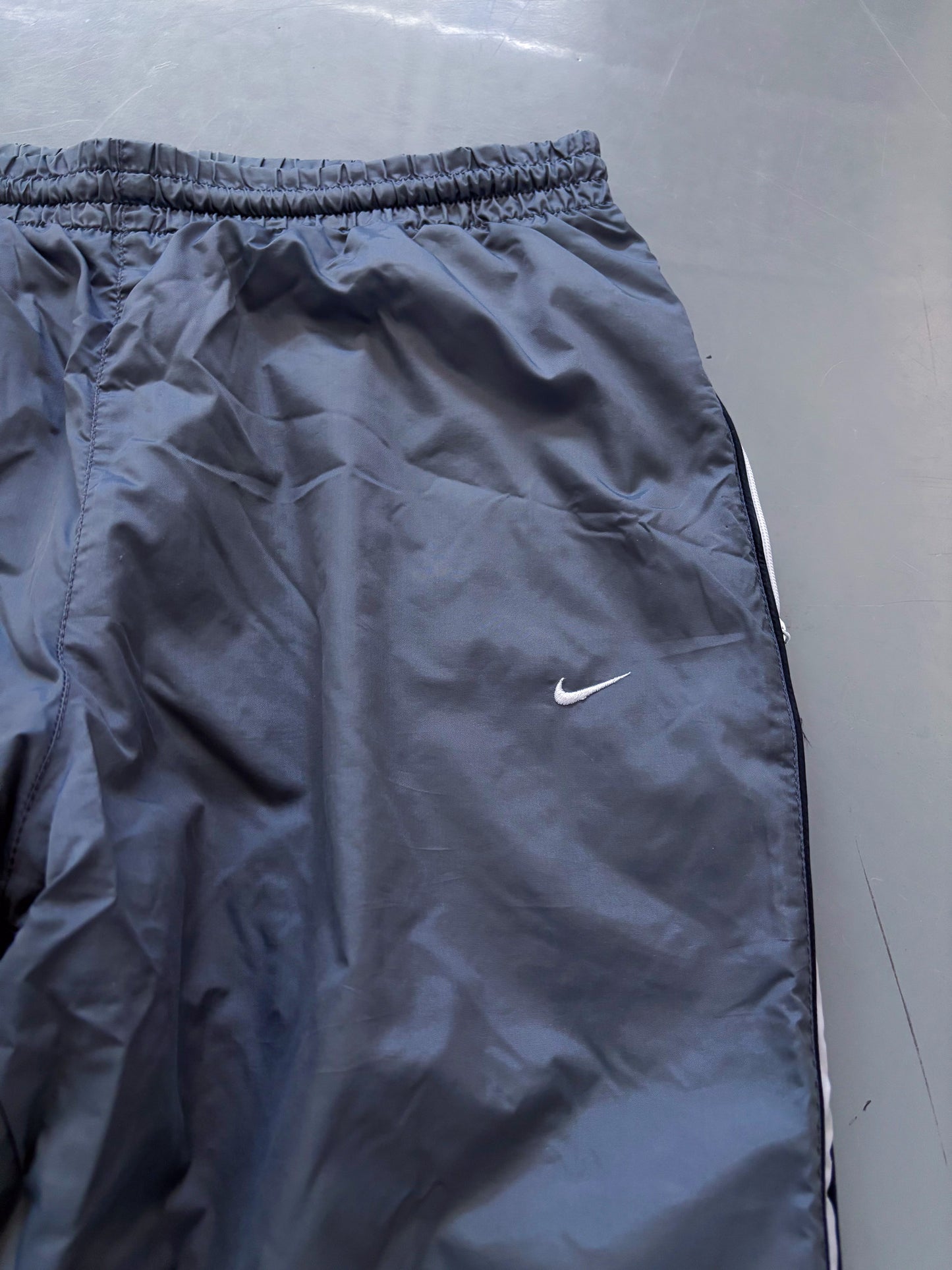 Nike Vintage Trackpants | M