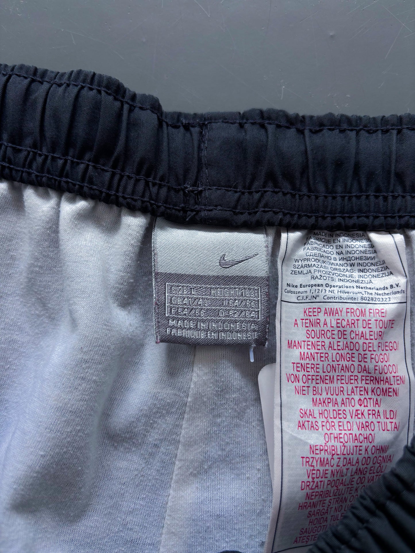 Nike Vintage Trackpants | M