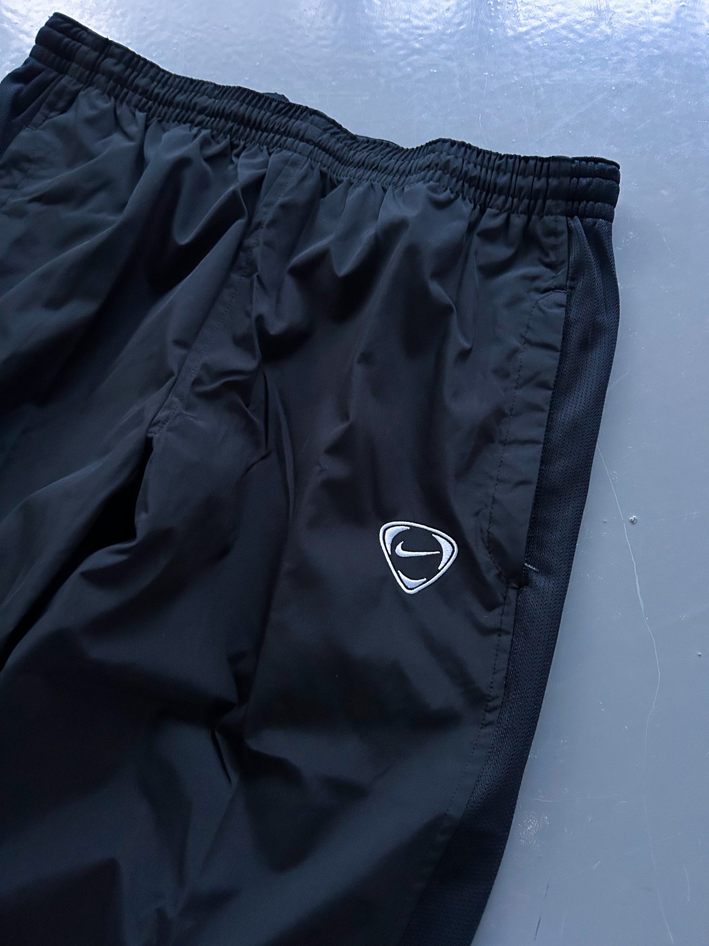Nike Vintage *Deadstock* Trackpants | L