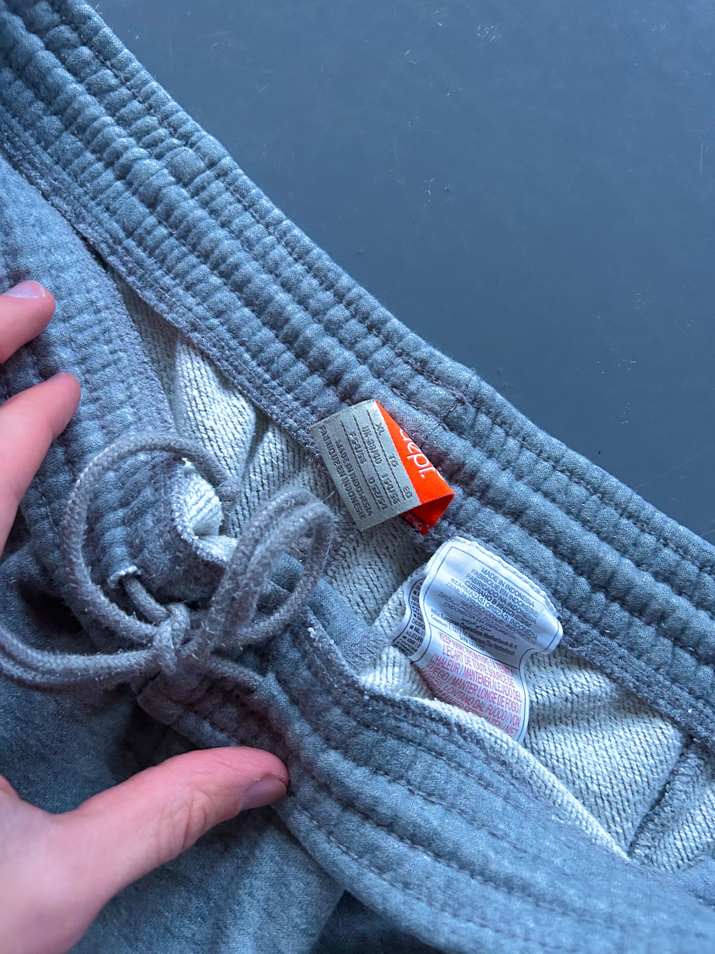 Nike Air Vintage Sweatpants | L