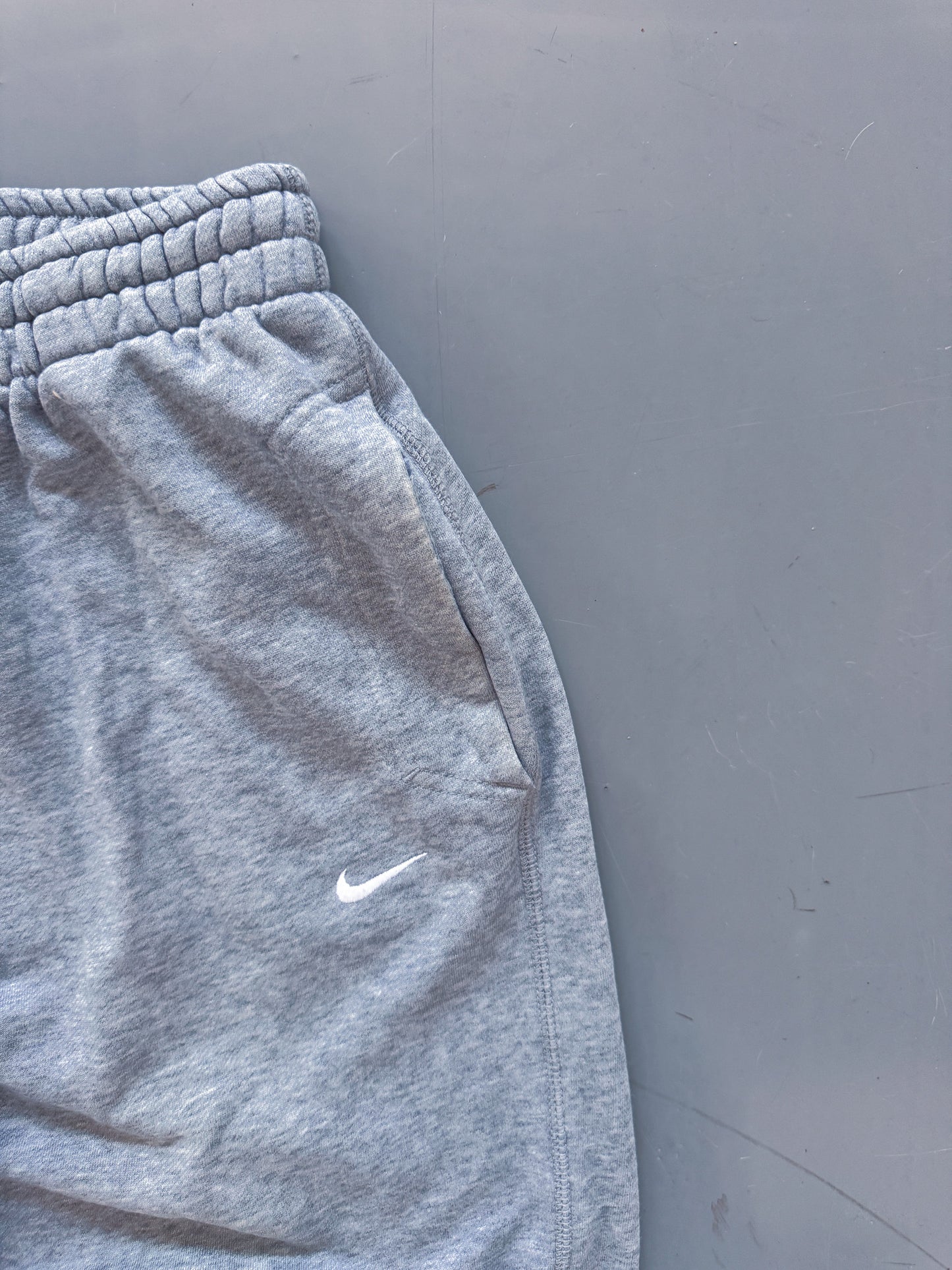 Nike Vintage Sweatpants | L