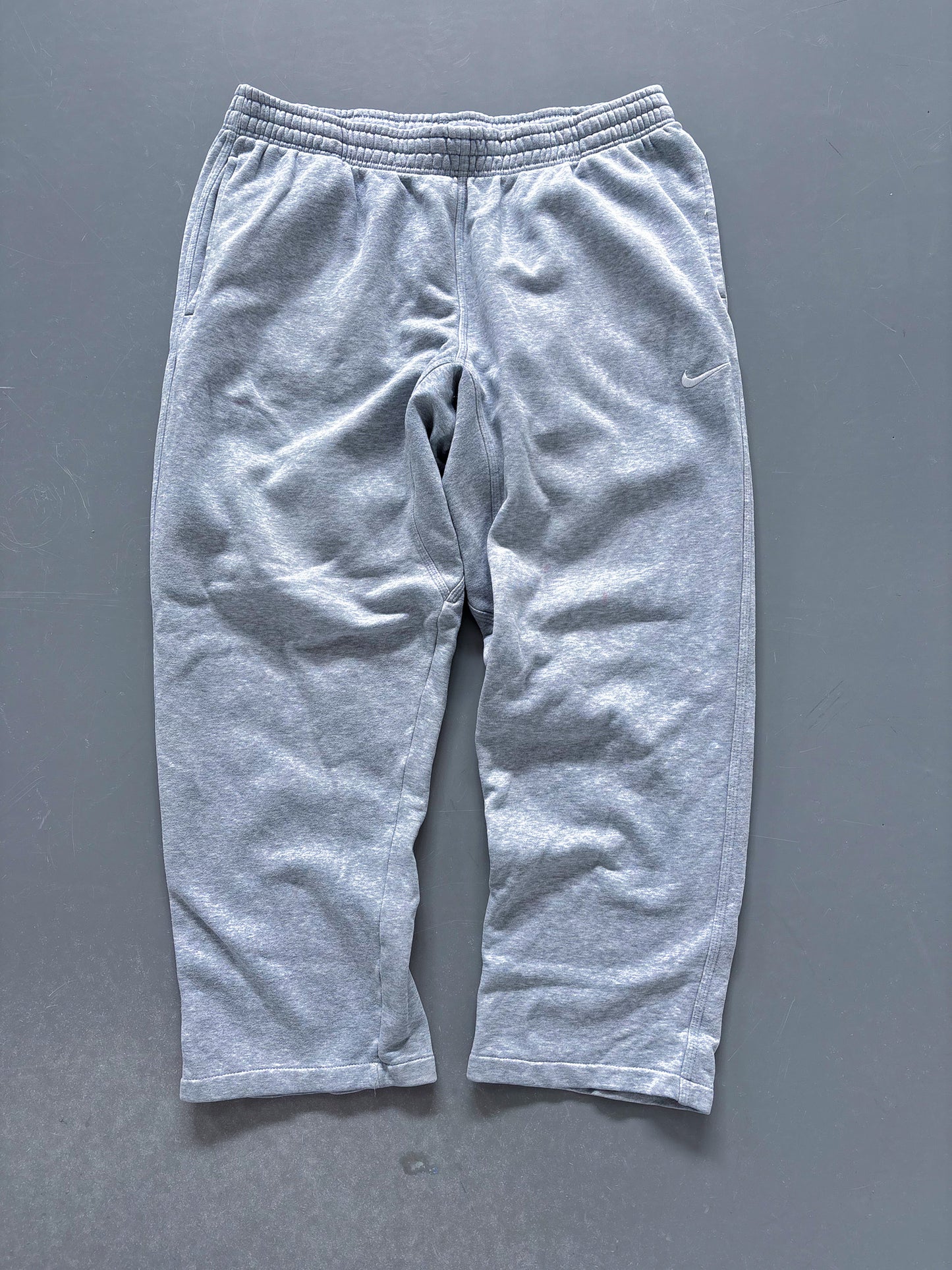 Nike Vintage Open Leg Sweatpants | L
