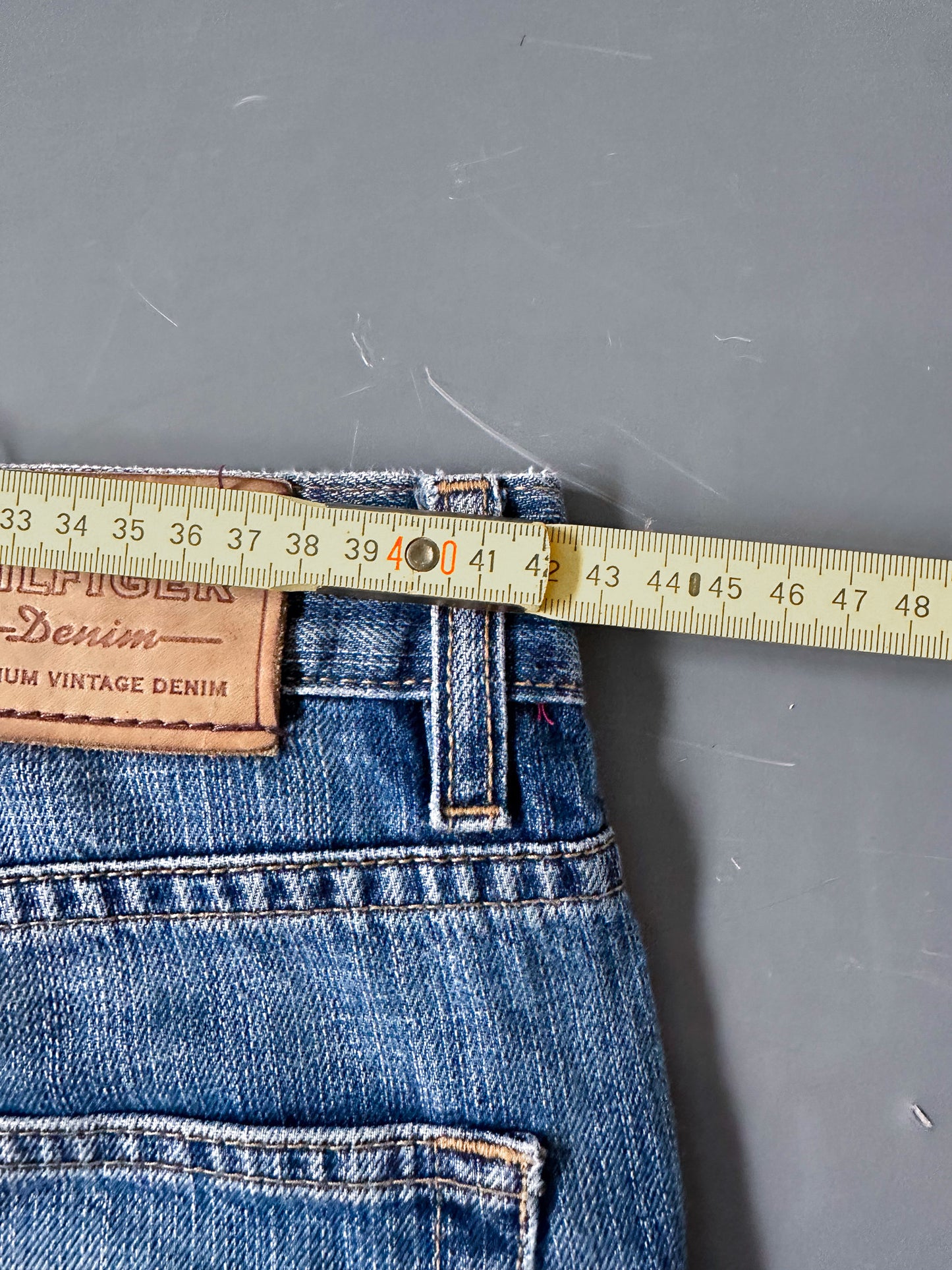 Vintage Tommy Hilfiger  Baggy Jeans |  M